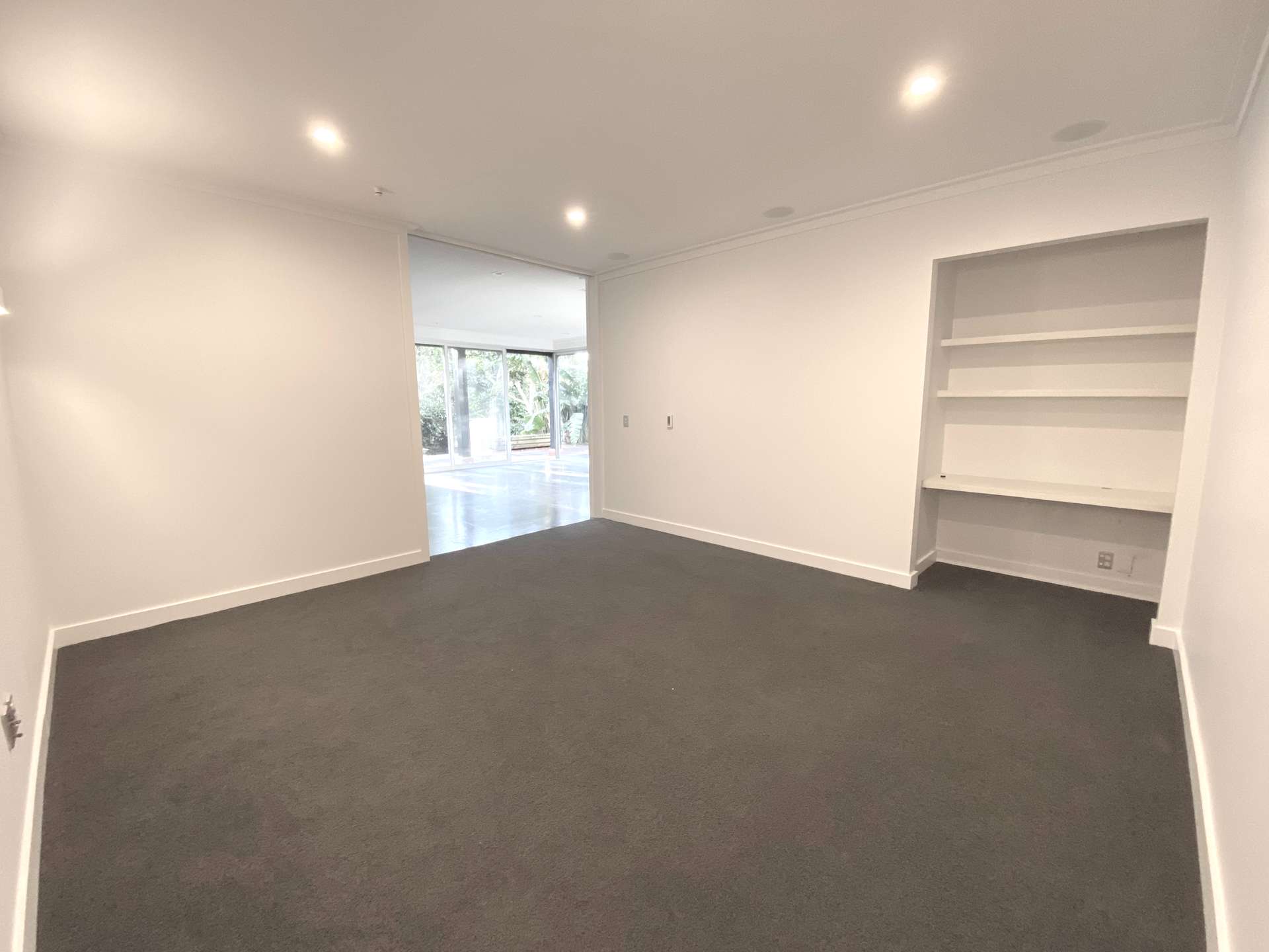 28b Godden Crescent photo 5