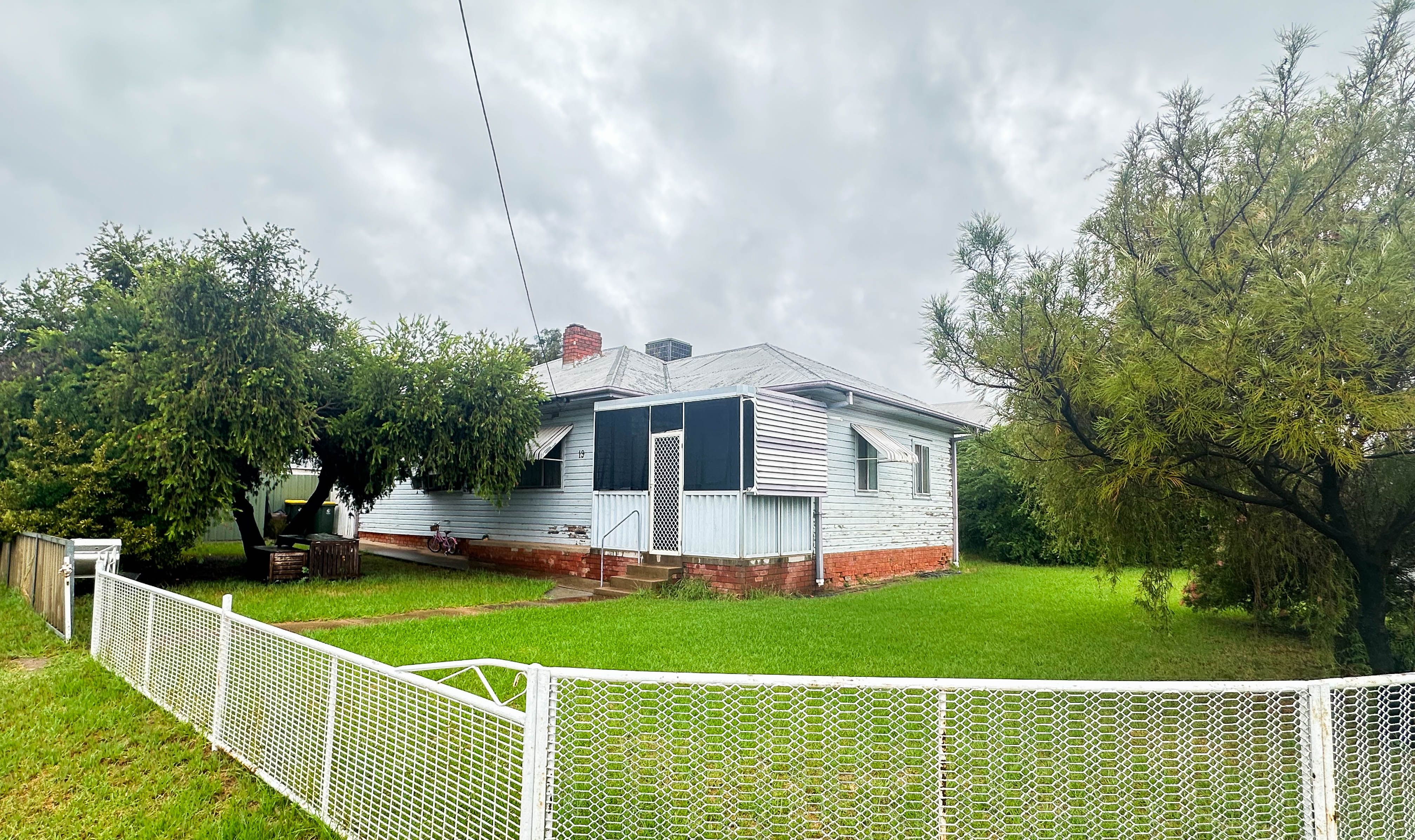 19 Mingelo Street, Peak Hill, NSW 2869 House for Sale Ray White