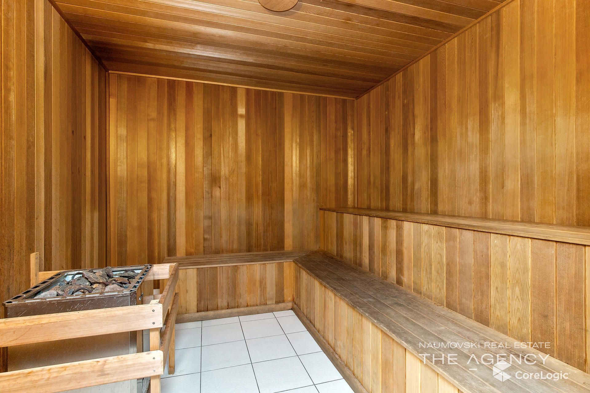 52/3 Homelea Court — photo 18 of 22