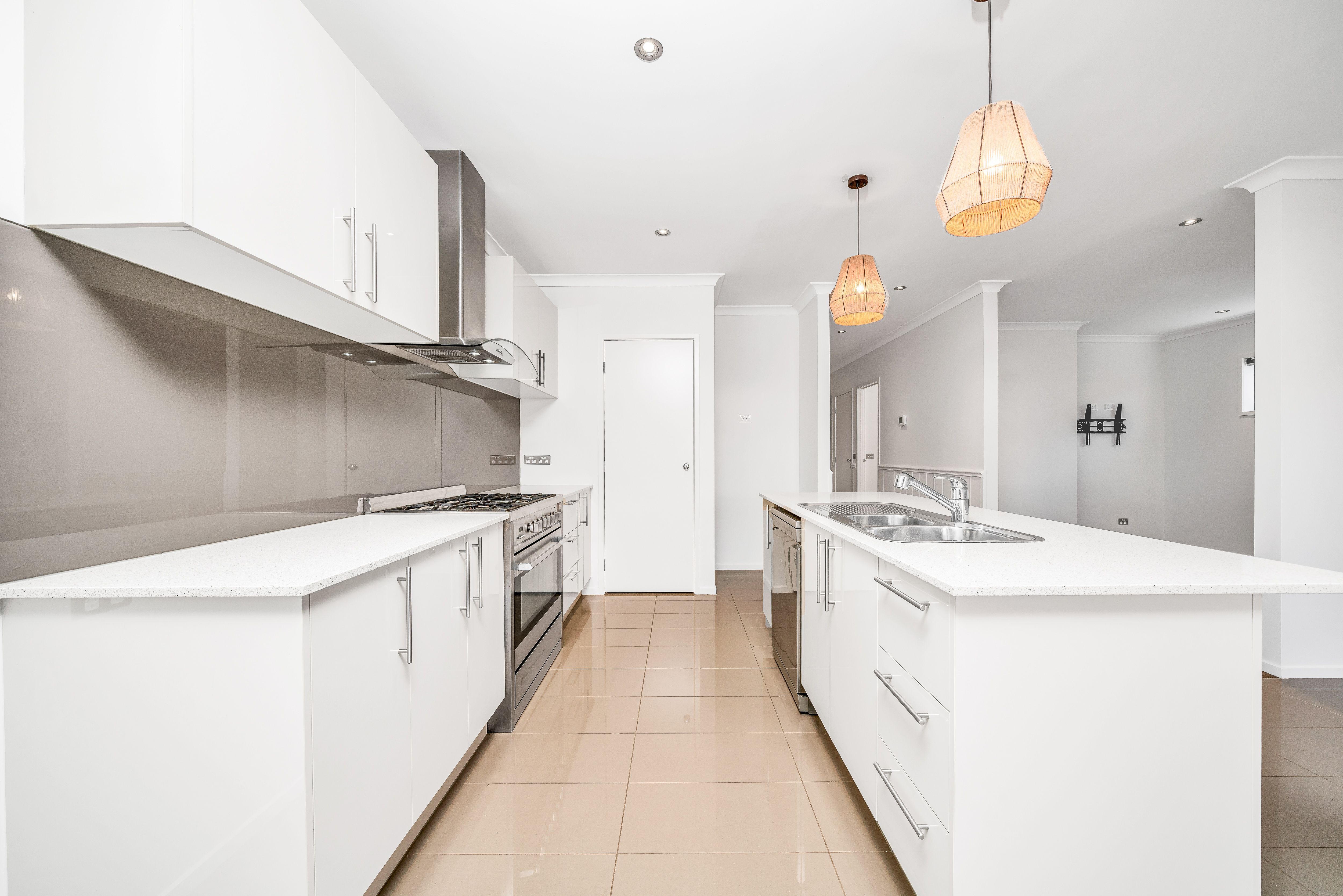 20 Serene Way, Clyde North, VIC 3978
