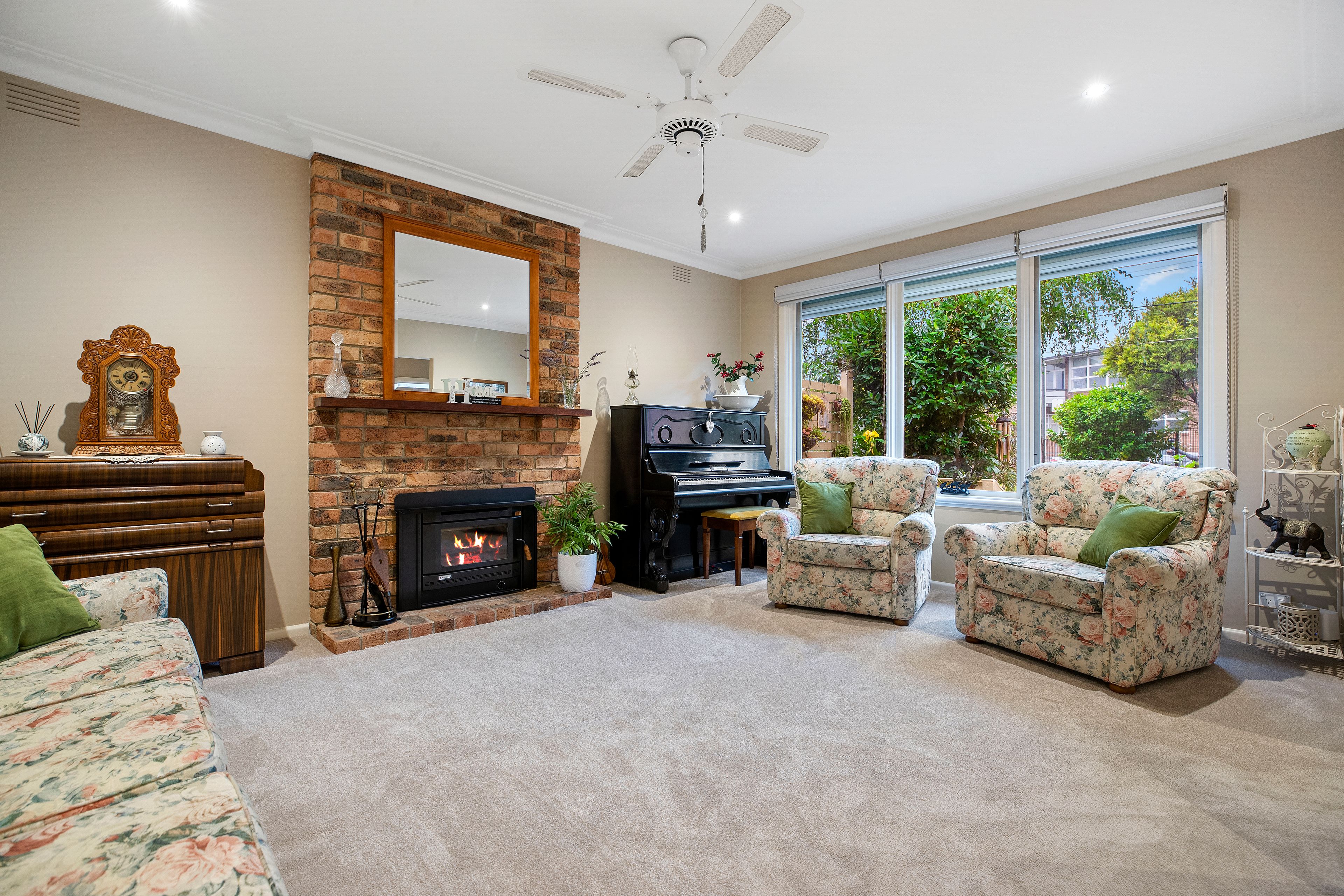 24 Bonview Crescent, Burwood East, VIC 3151