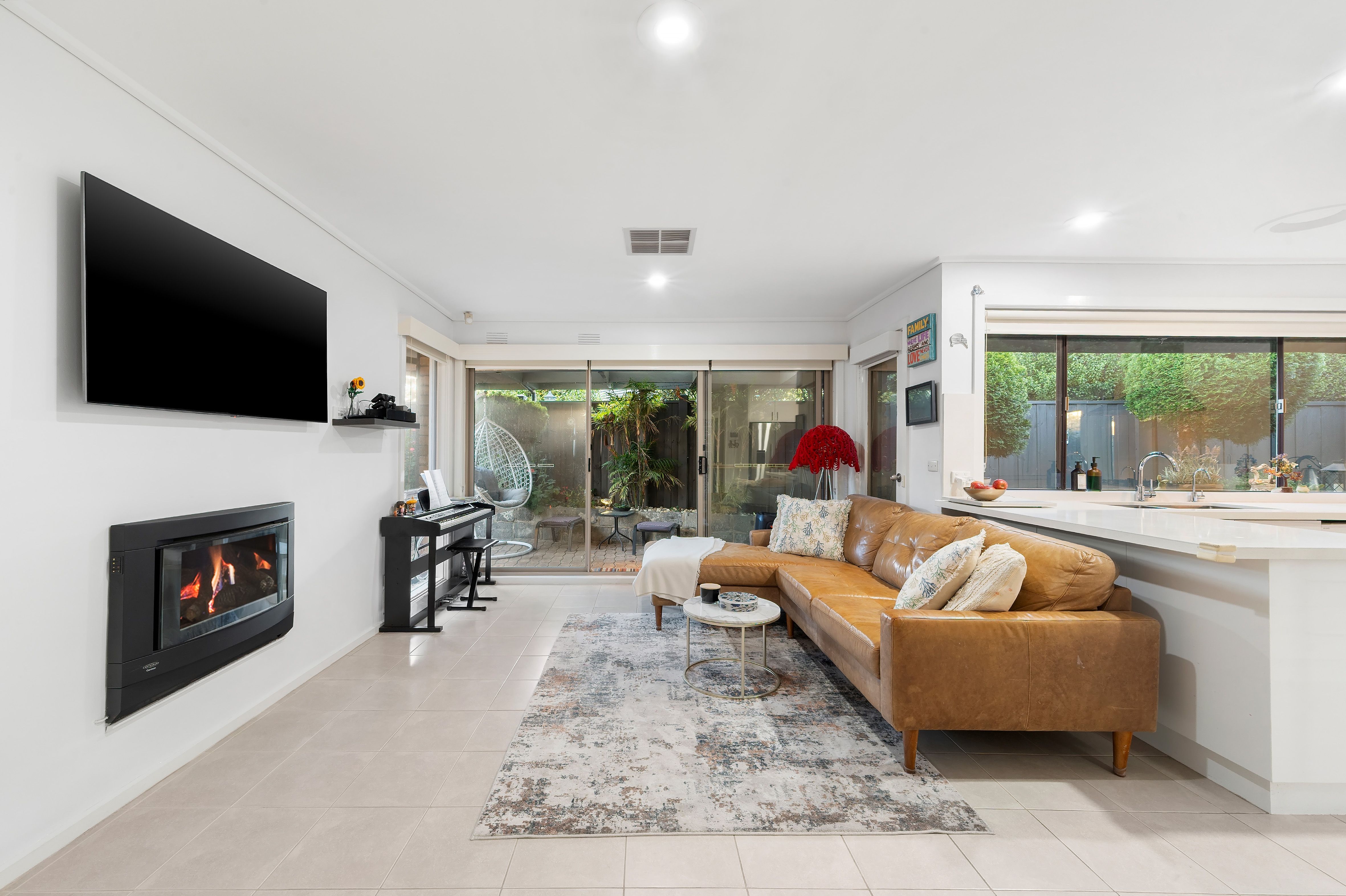 17 Terrigal Avenue — photo 3 of 11