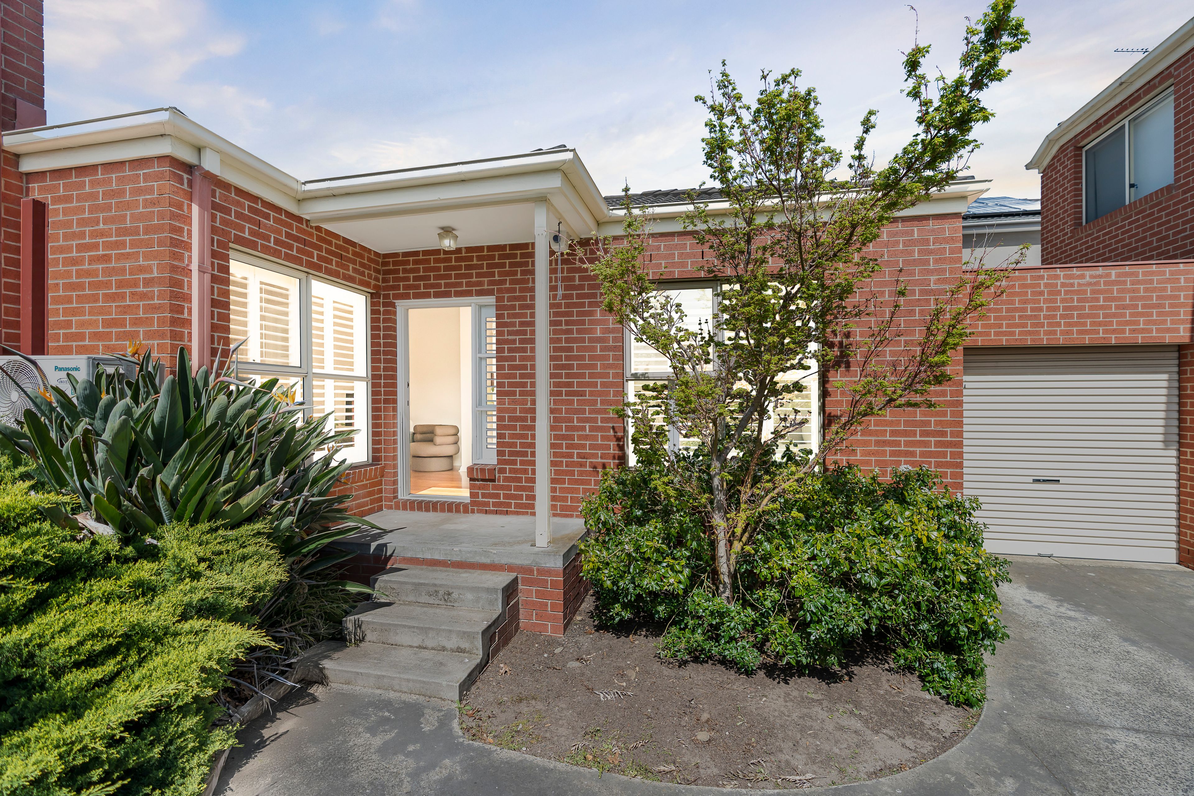 4/60 Chadstone Road — photo from Ray White Oakleigh