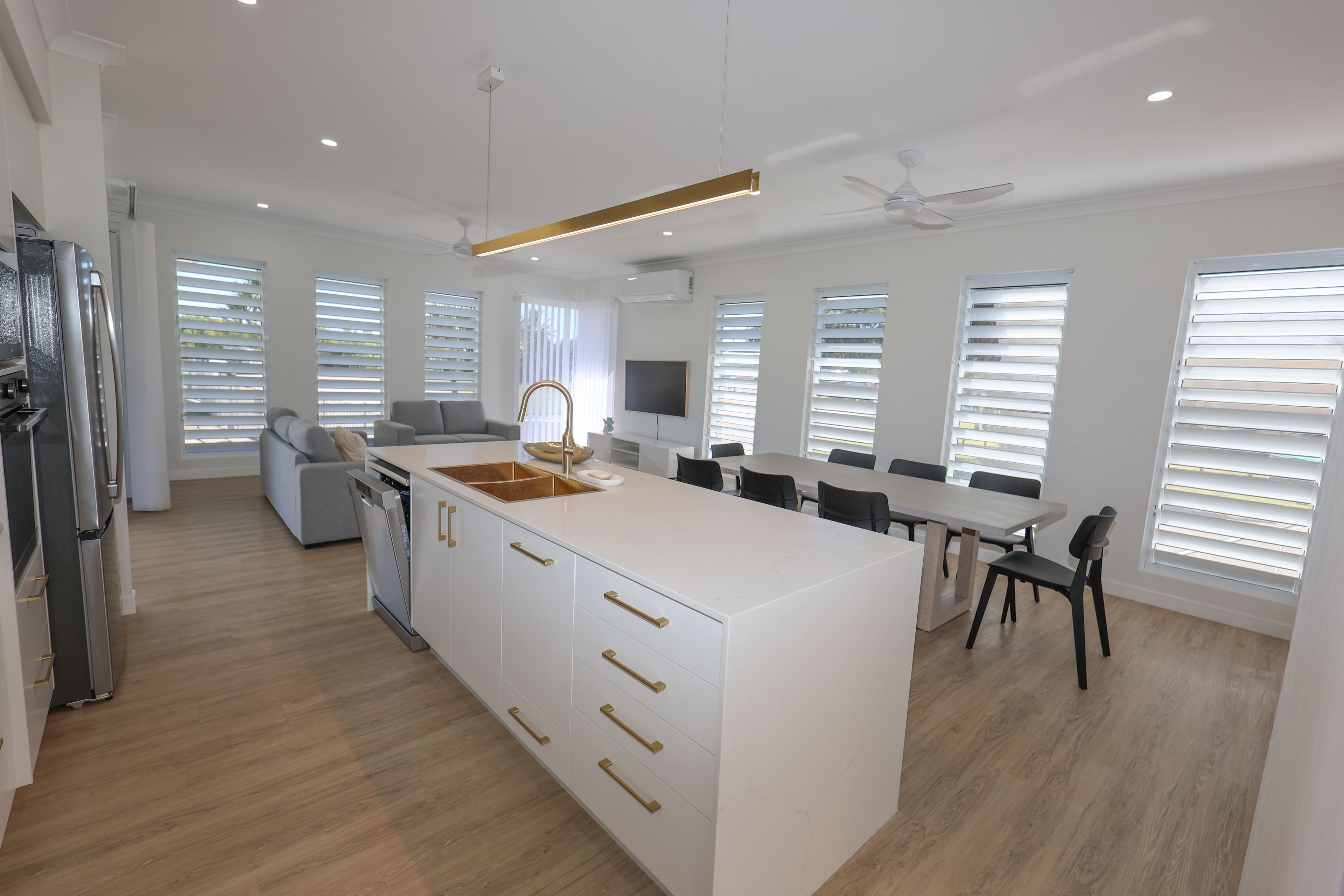 23 Denney Street — photo 4 of 27