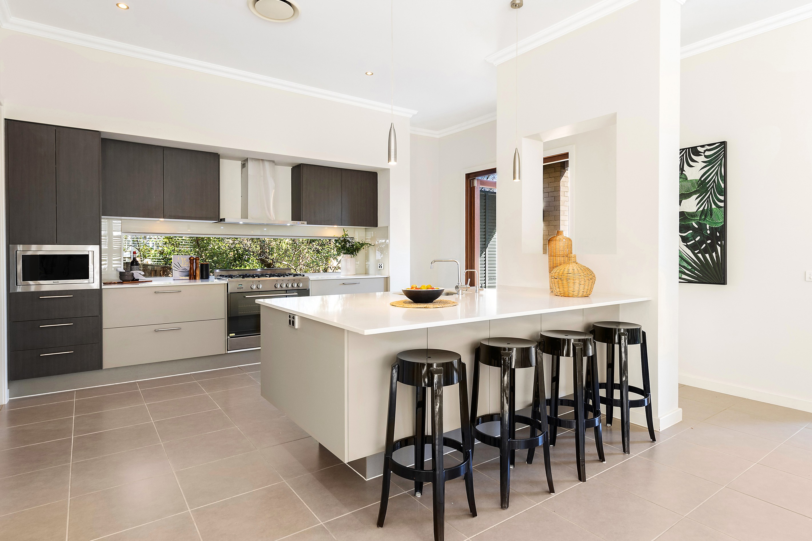 11 Canoon Road, Turramurra, NSW 2074