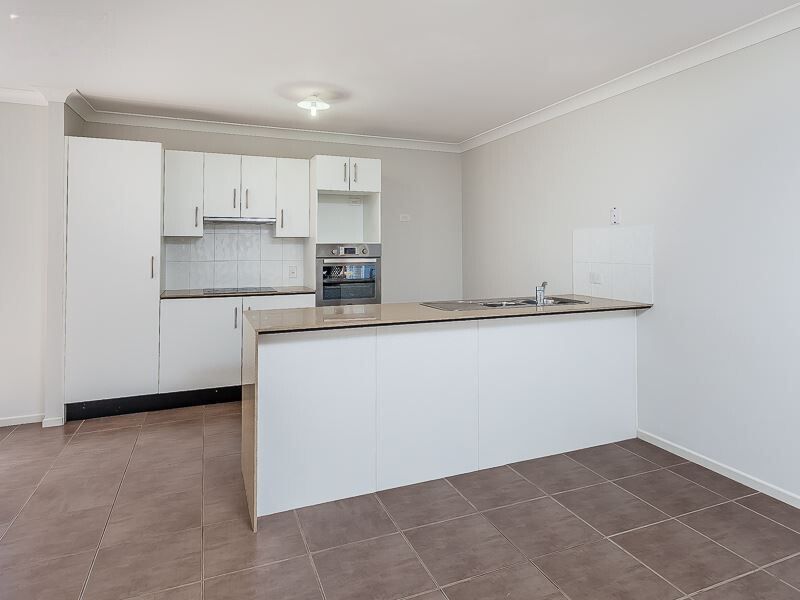 2 Chrysler Parade, North Lakes, QLD 4509