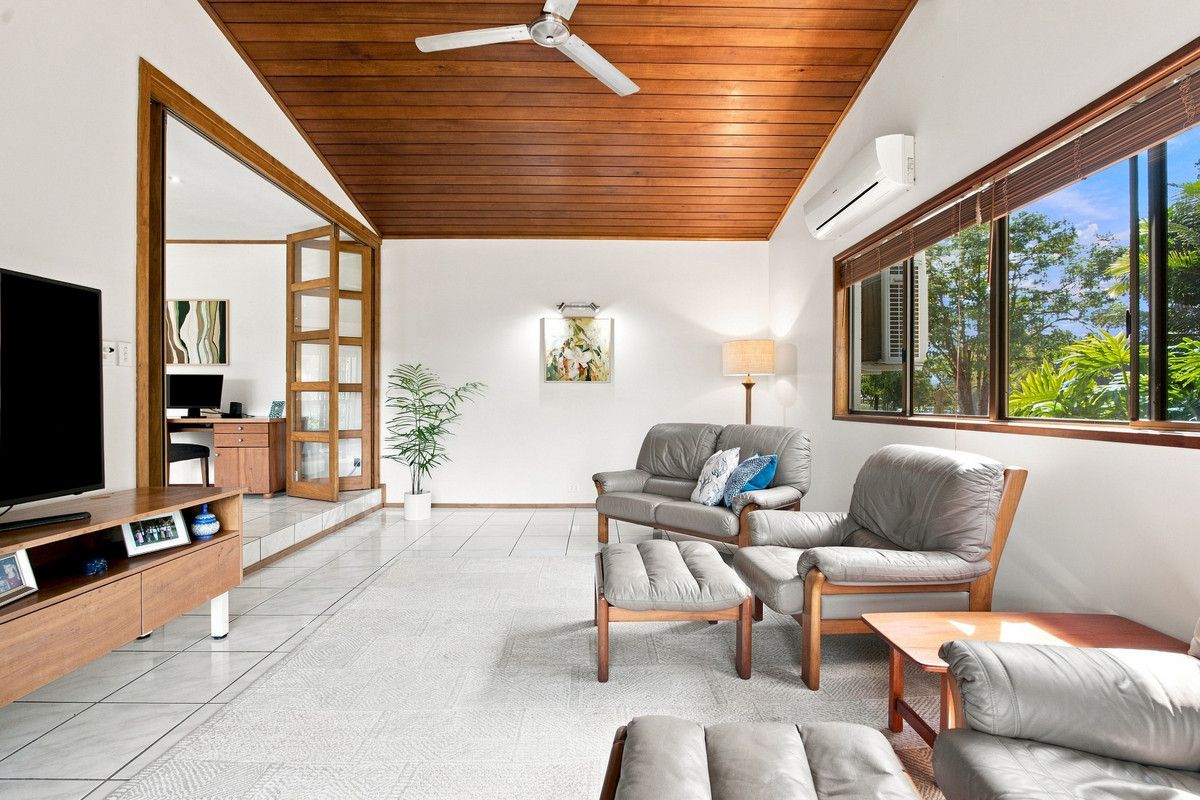 7 Graham Road — photo 9 of 22