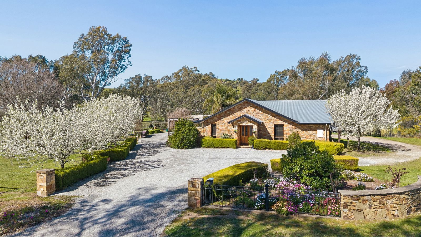 22 Longwood Road — photo from Ray White Nagambie