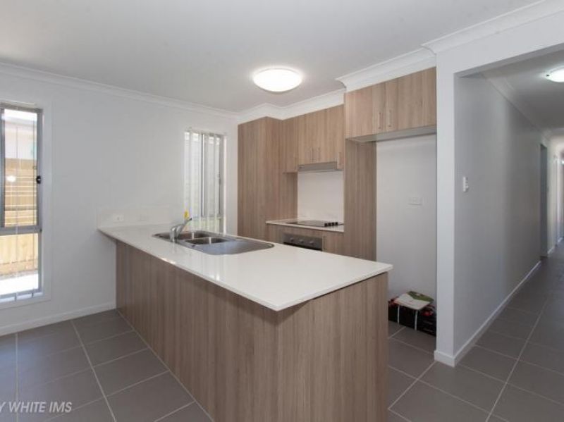 88 Flora Terrace, Pimpama, QLD 4209
