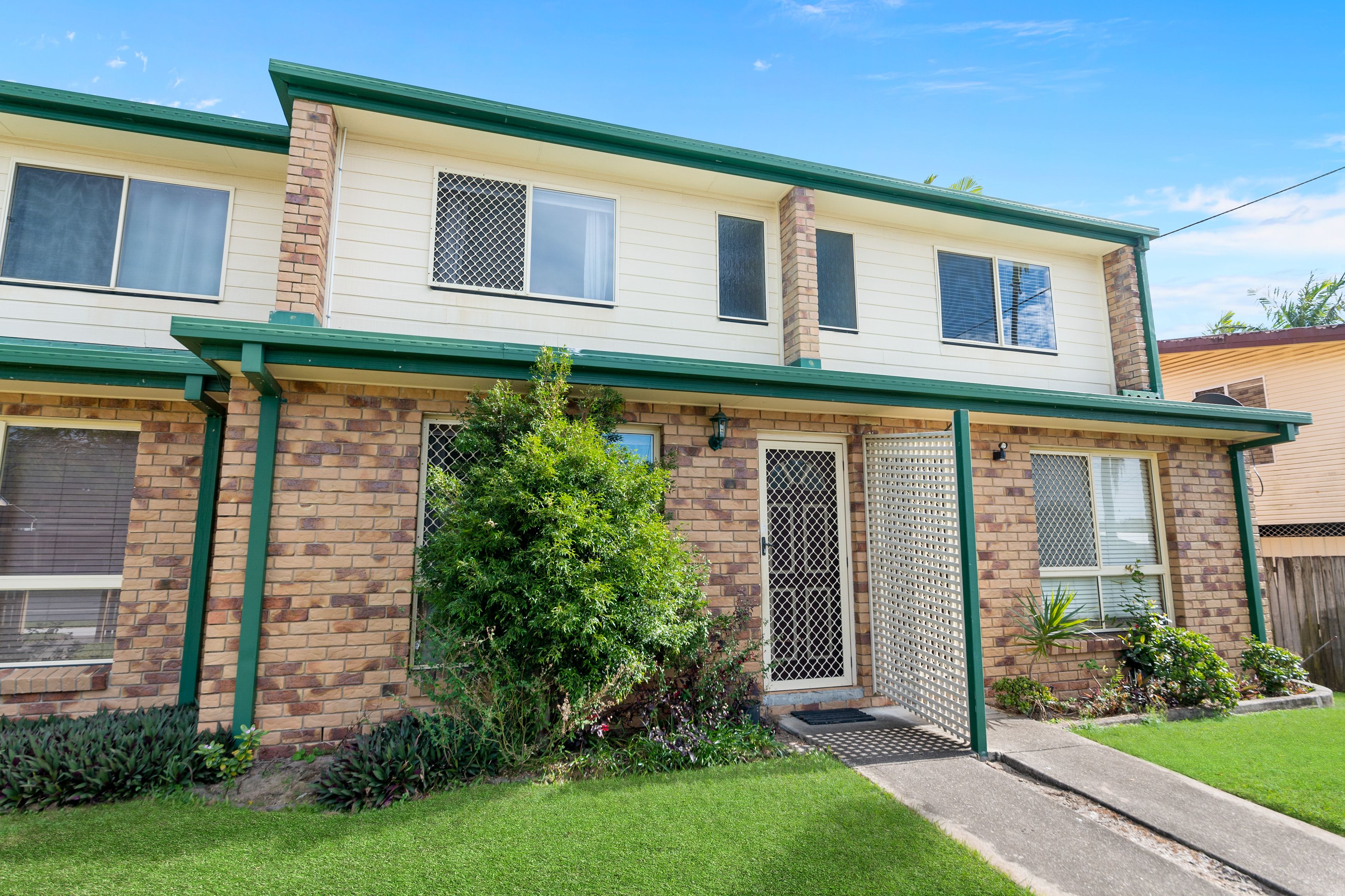 10-12 Seaview Parade, Deception Bay QLD 4508