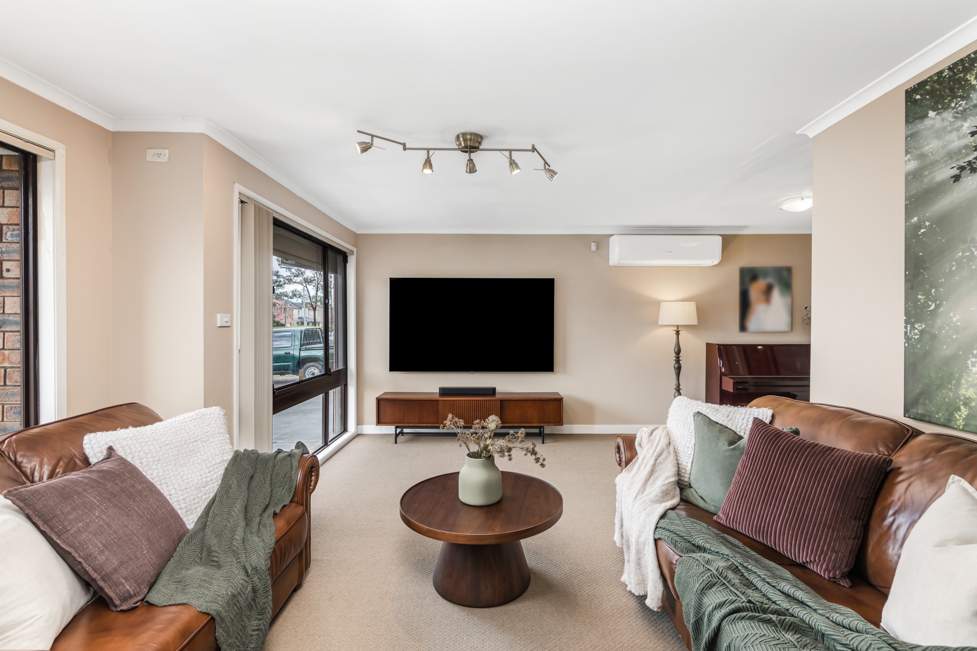115 Explorers Way, St Clair, NSW 2759