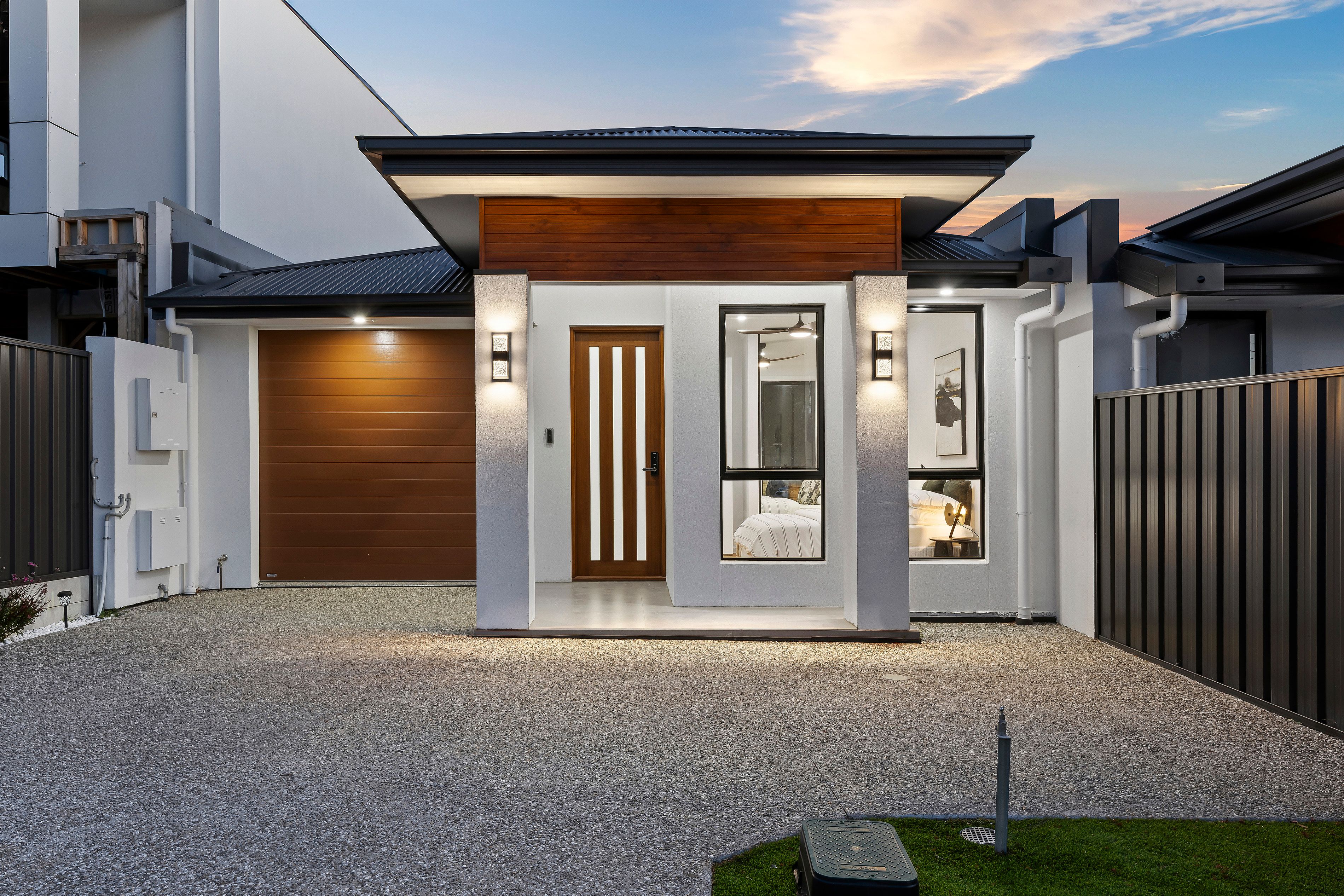 27 Leighton Avenue