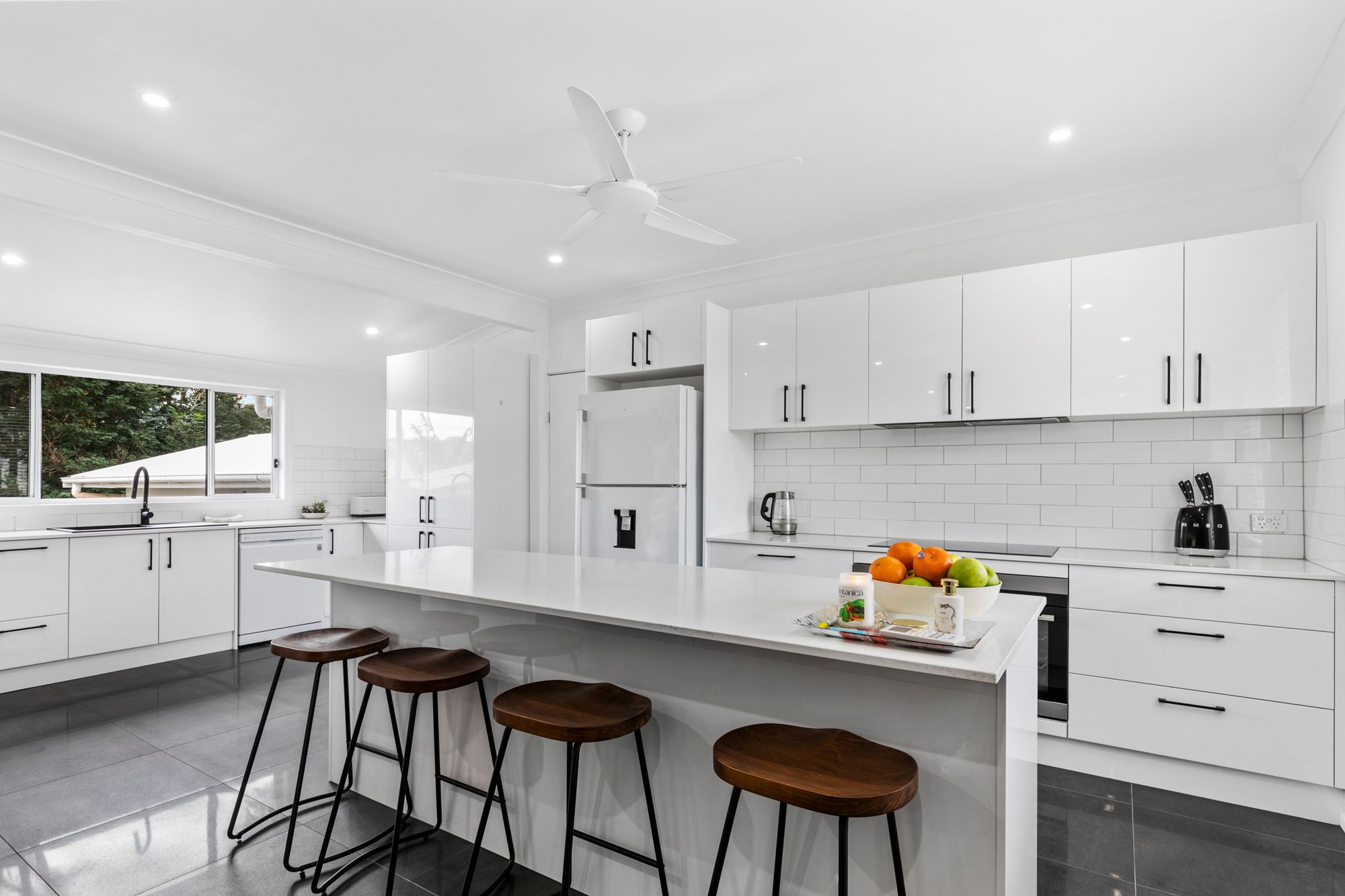 17 Bowen Avenue, Albany Creek, QLD 4035