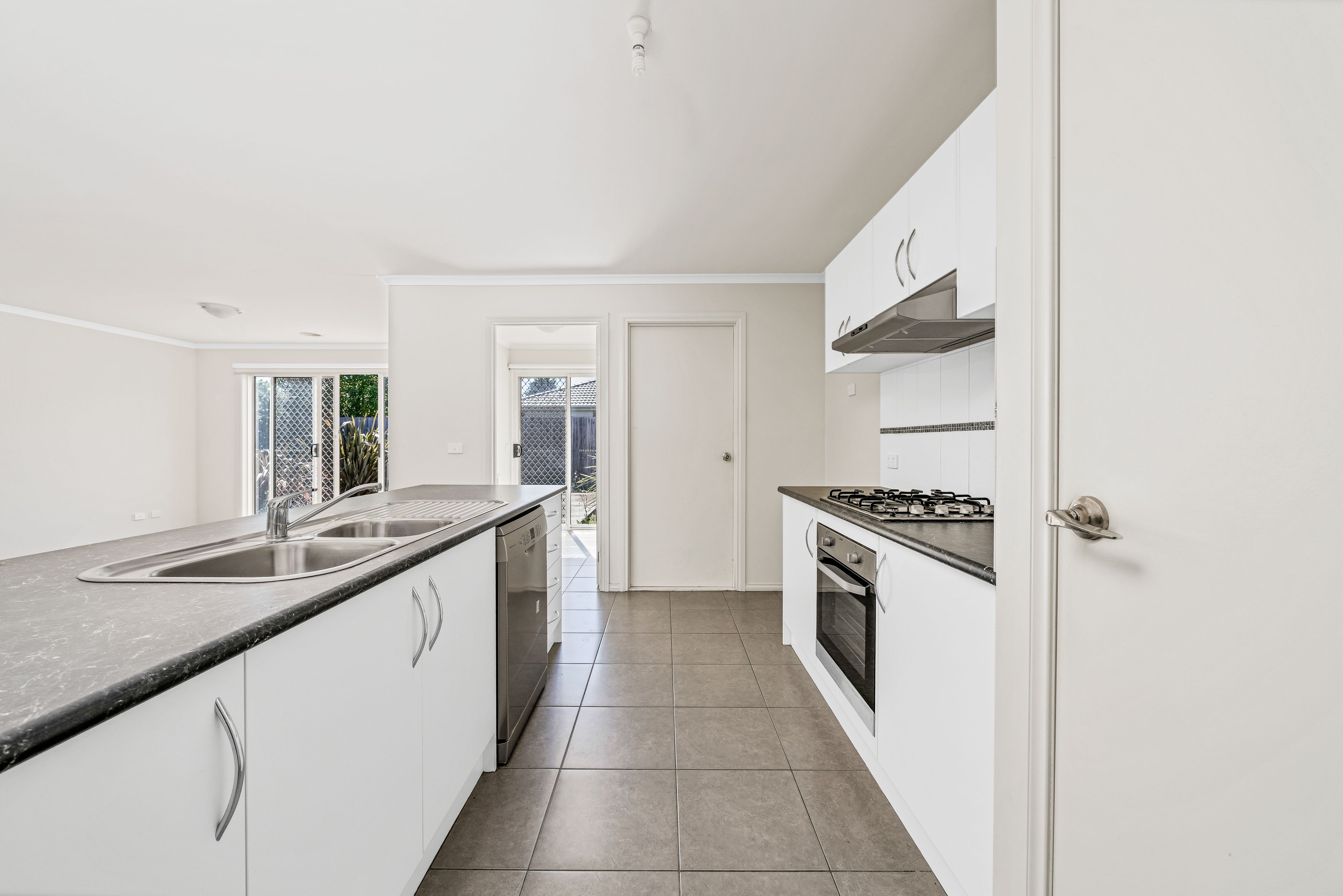 17/220-222 Monahans Road, Cranbourne, VIC 3977