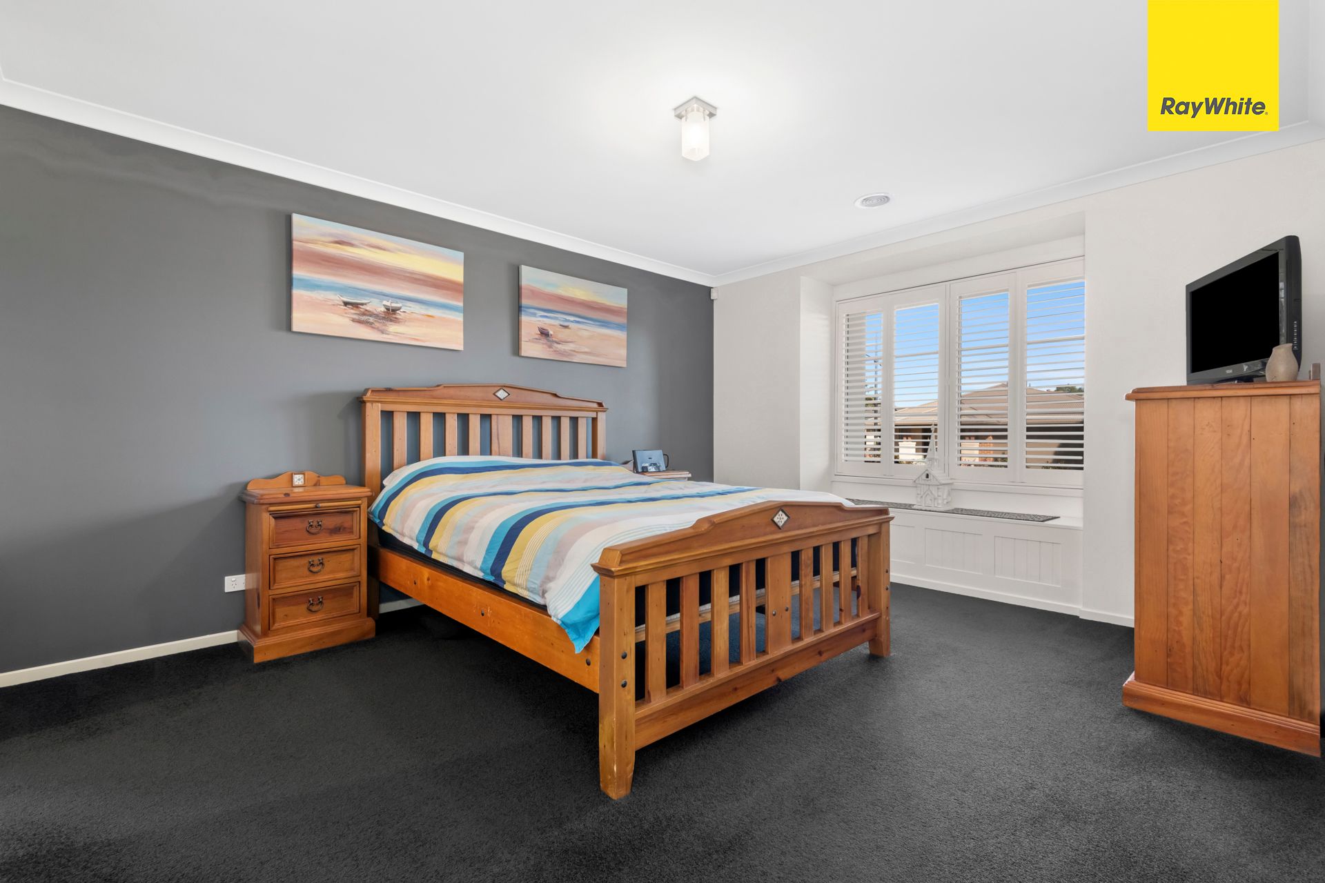 12 Blakewater Crescent, WEIR VIEWS, VIC 3338