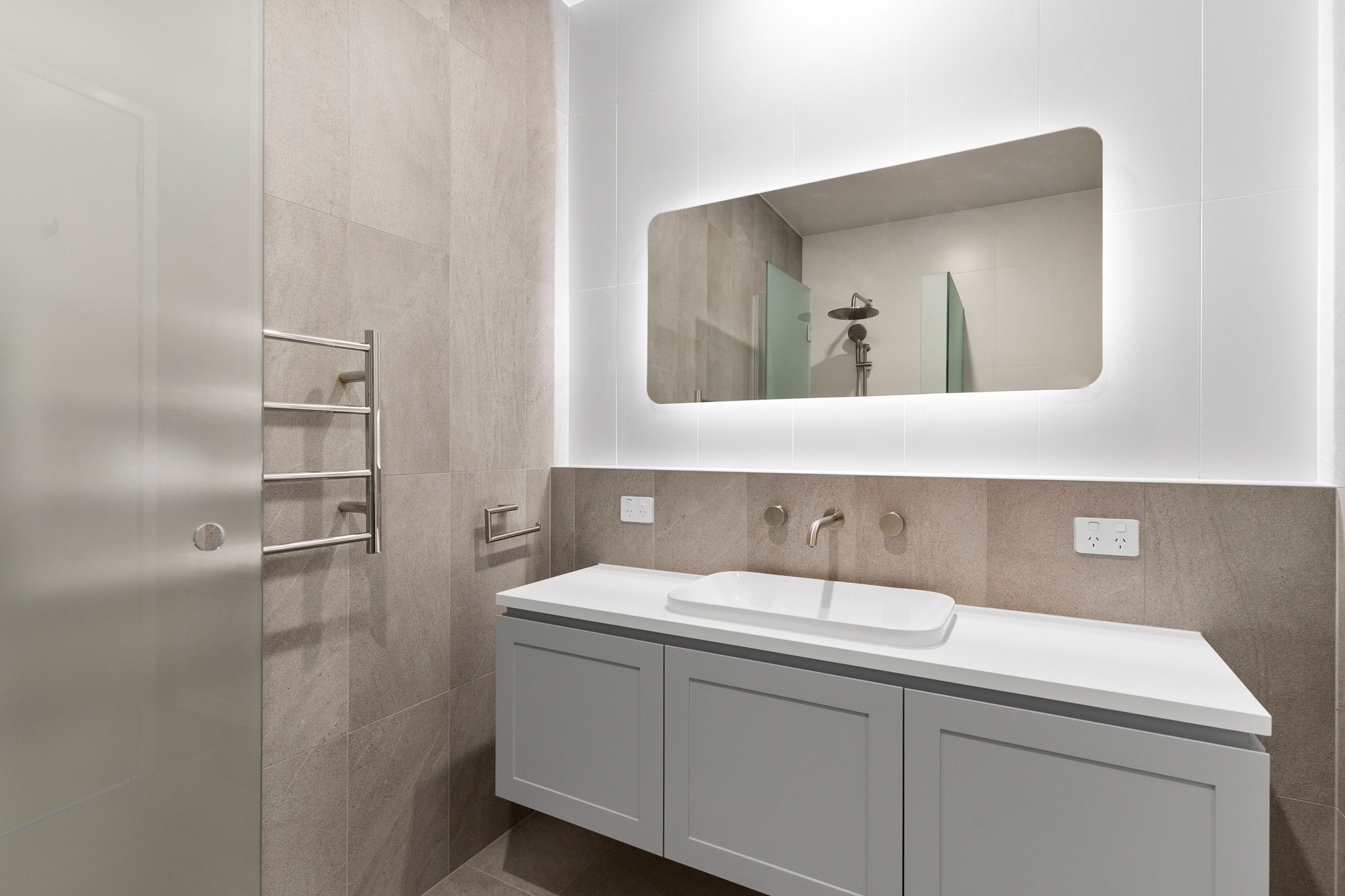 6/1 Lady Nelson Place — photo 10 of 14