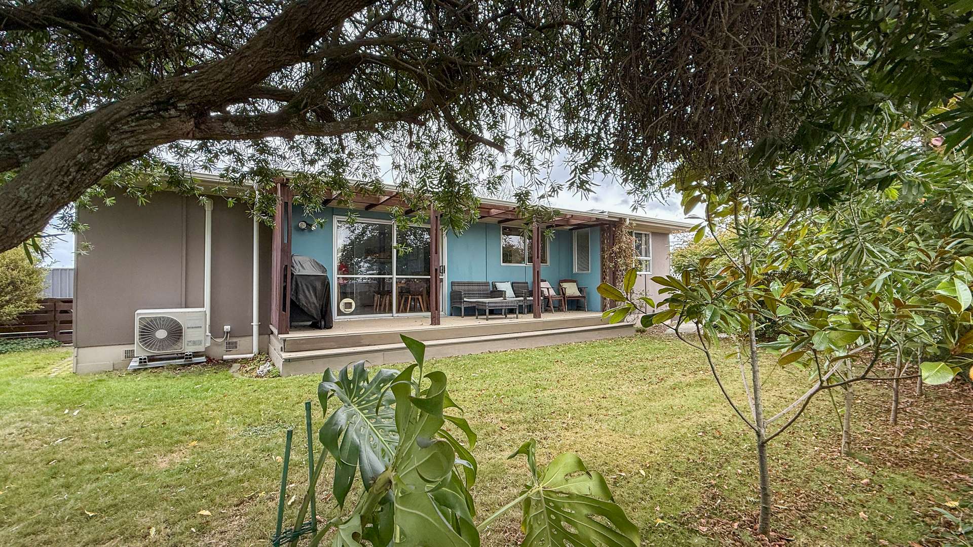 206 Chatham Road photo 0