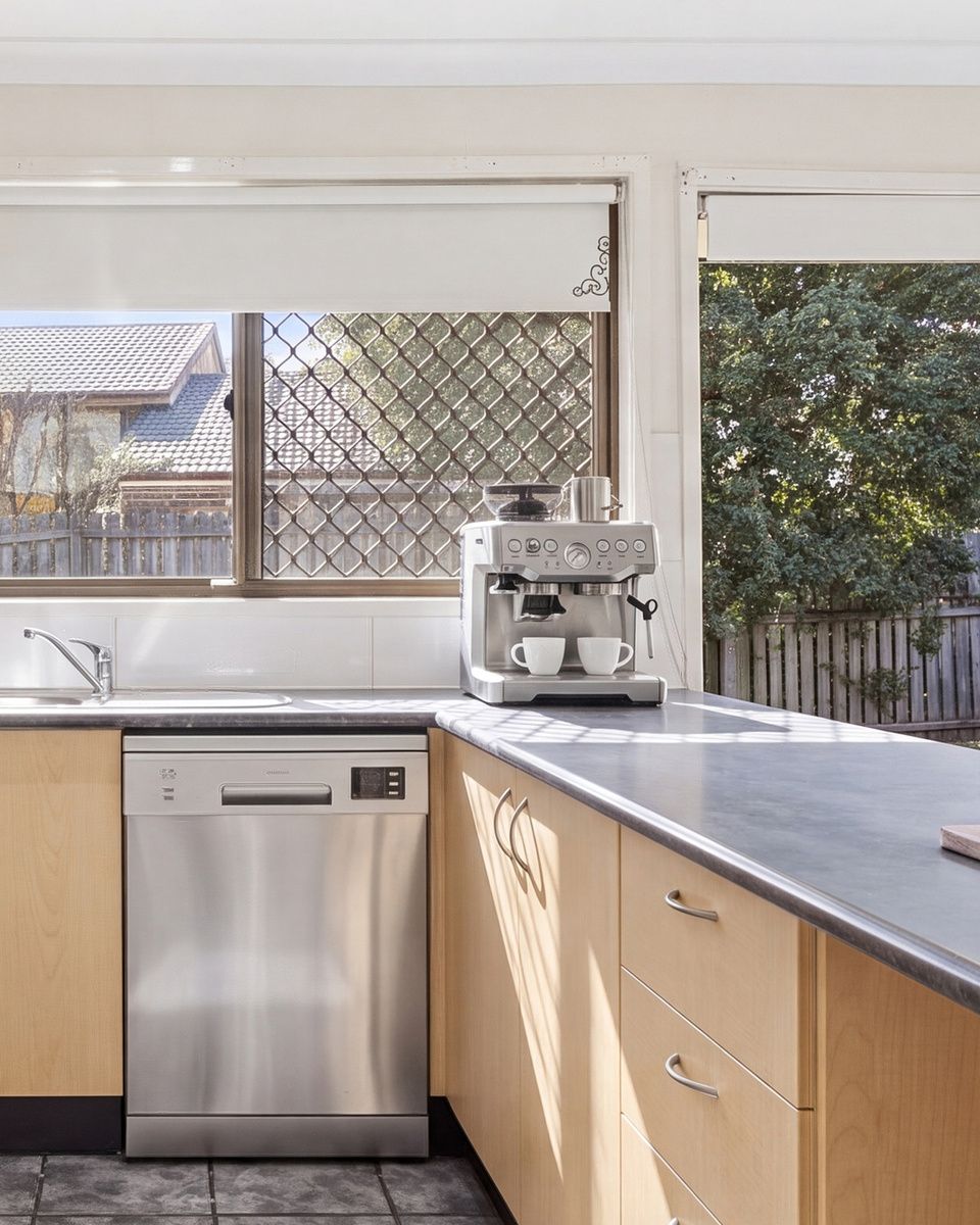 3/10 Sara Street — photo 6 of 14
