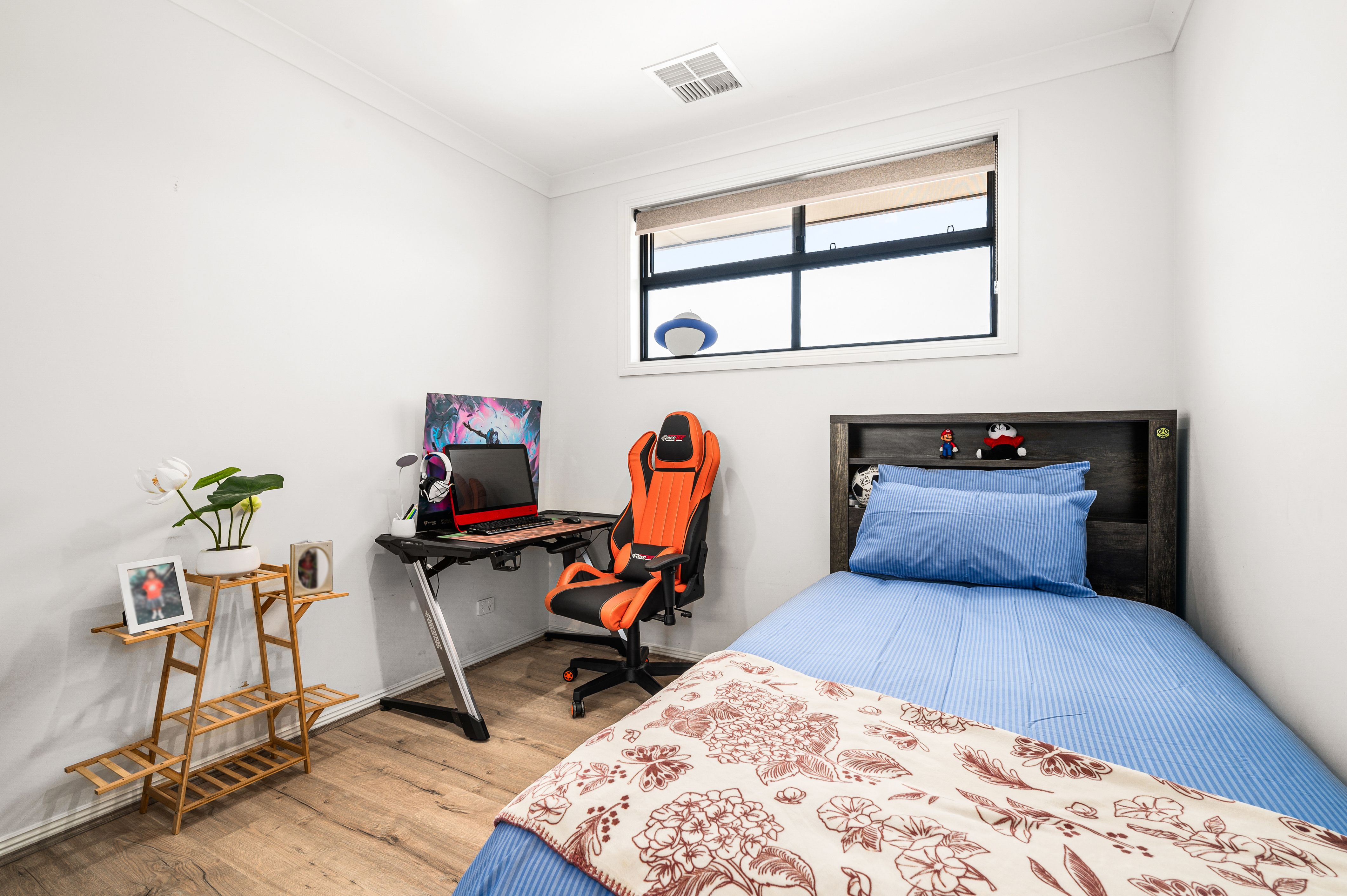 8 Jenny Avenue — photo 15 of 22