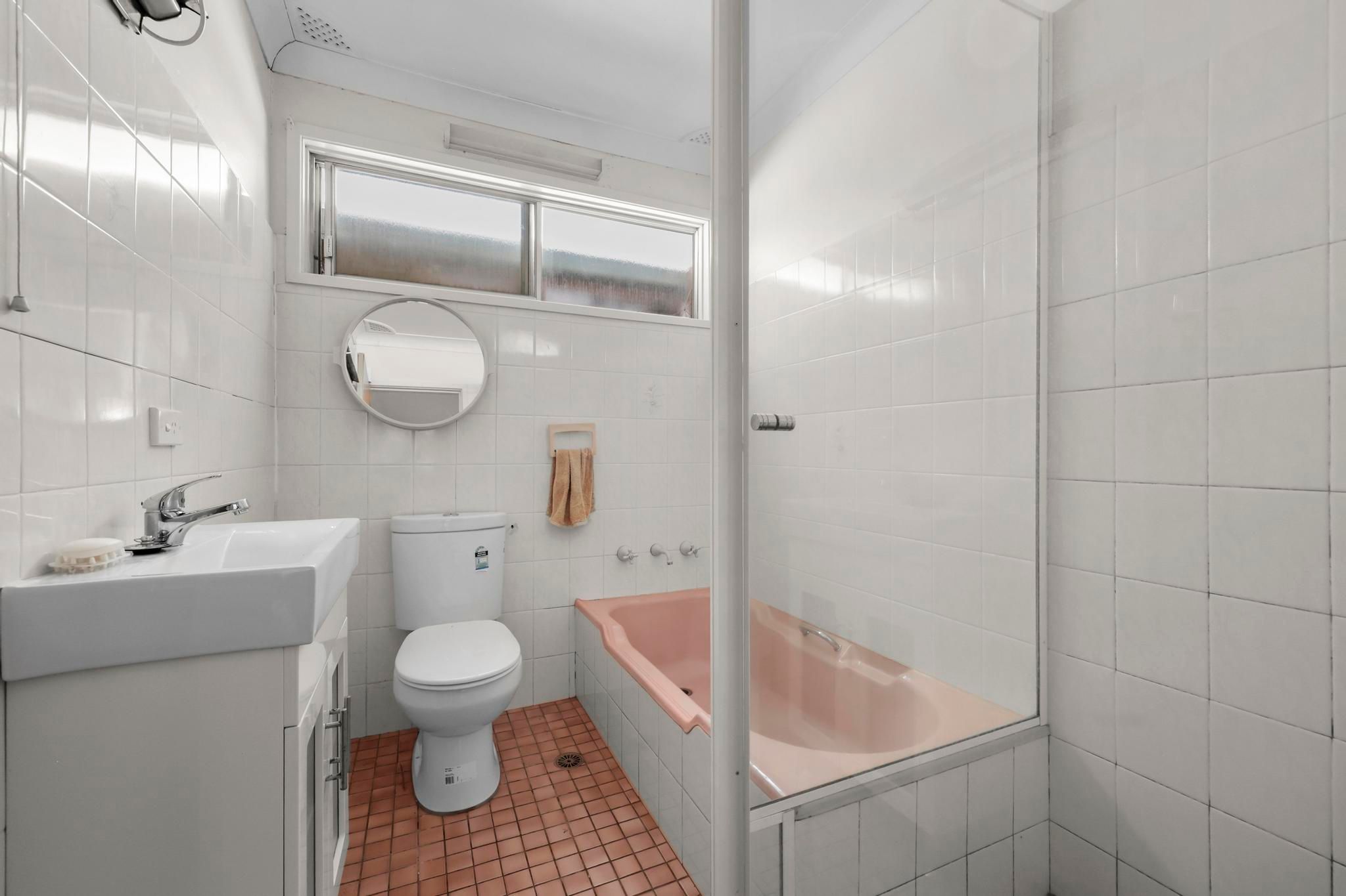 2 Kerrie Crescent, Peakhurst, NSW