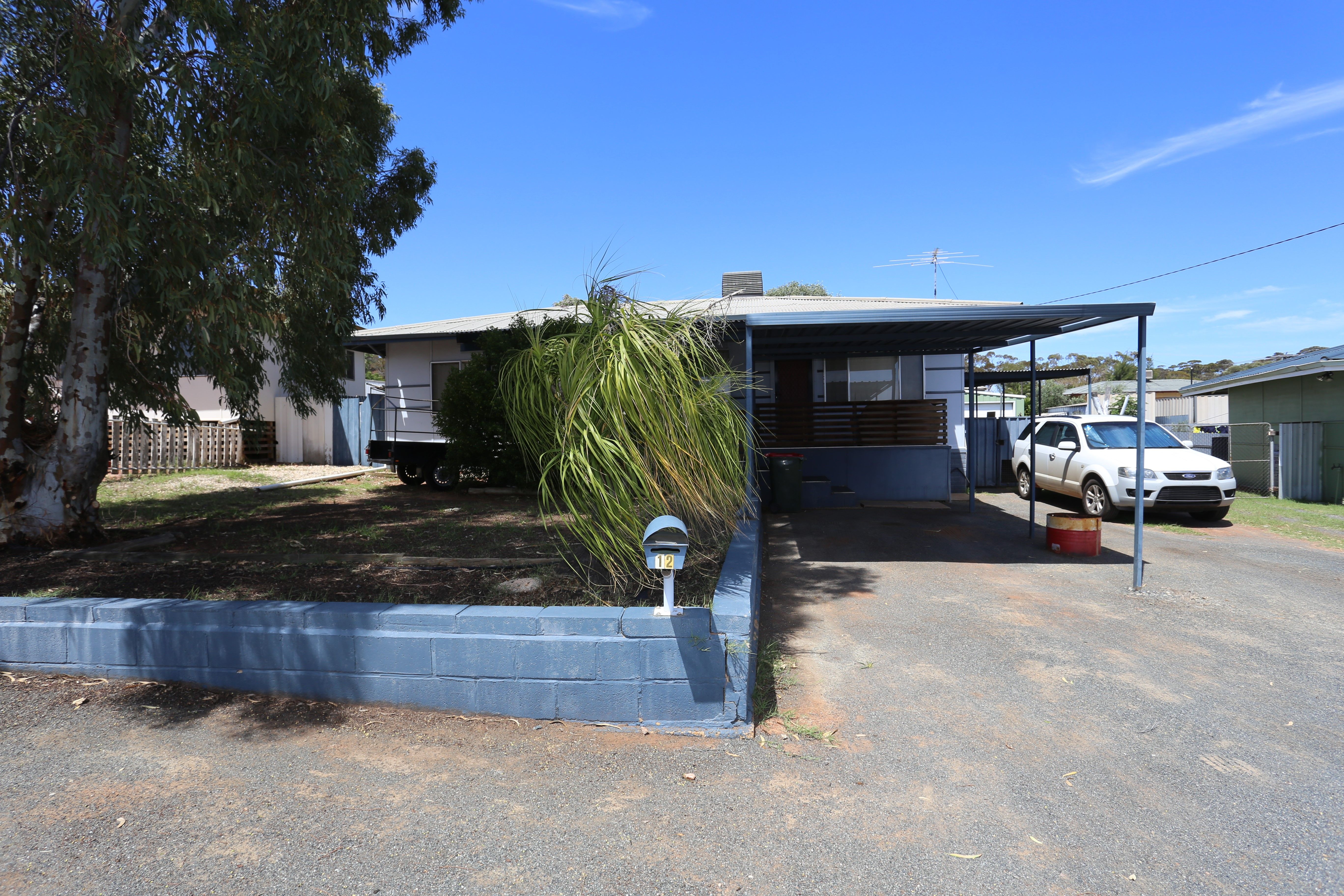 12 New Compton Street — photo from Ray White Kambalda