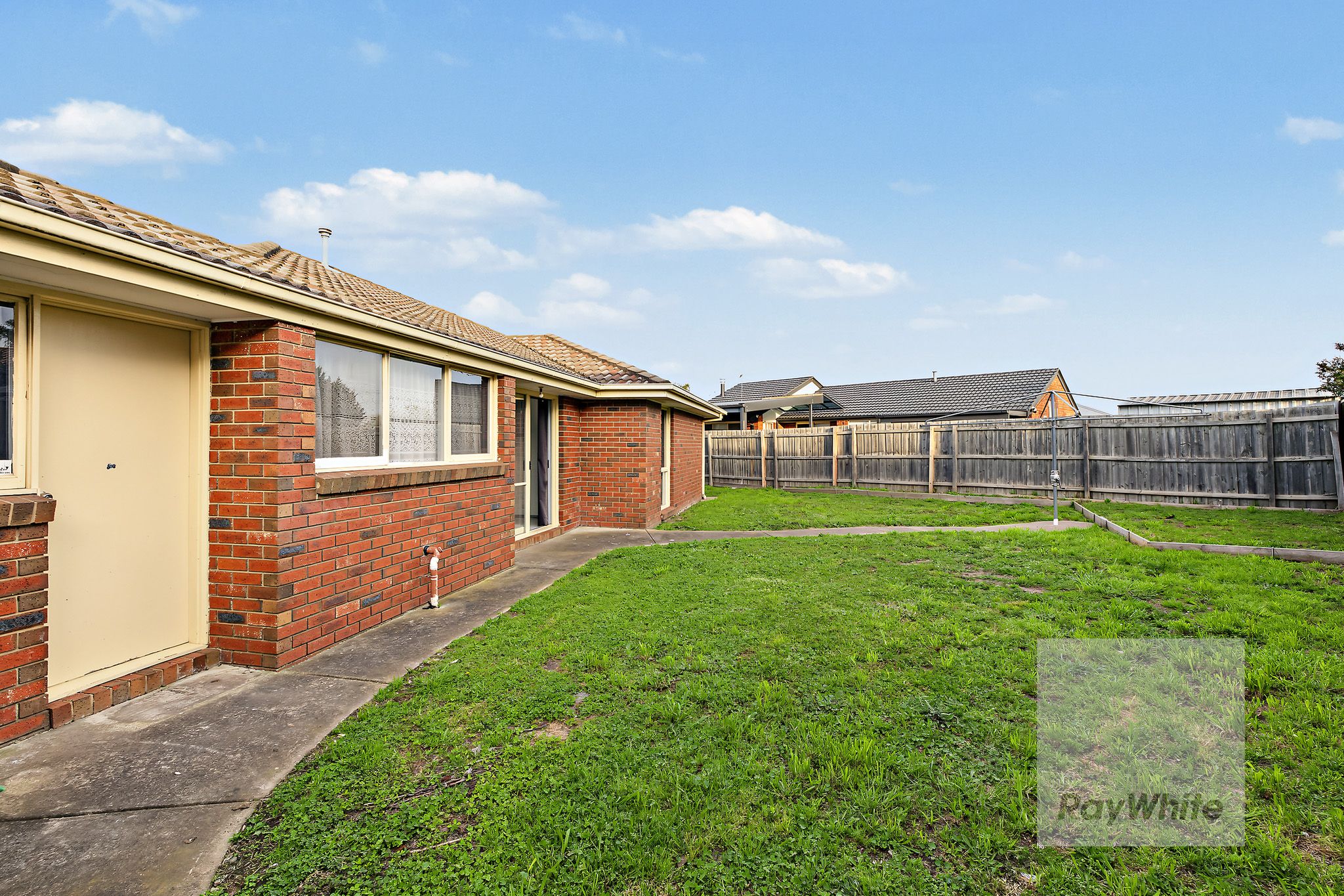 27 Halter Crescent — photo 14 of 14