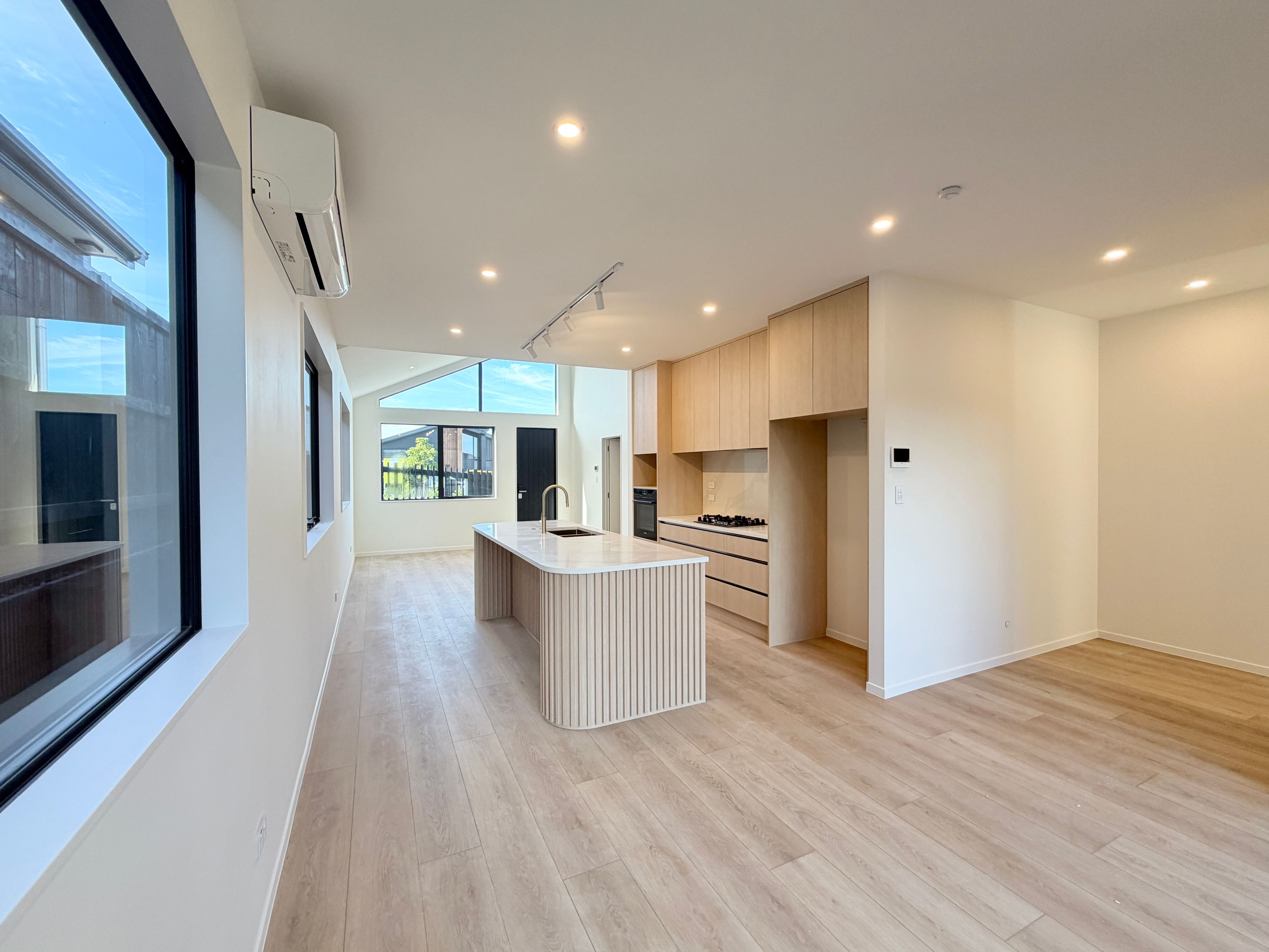 67 Huanui Drive, Orewa, Rodney