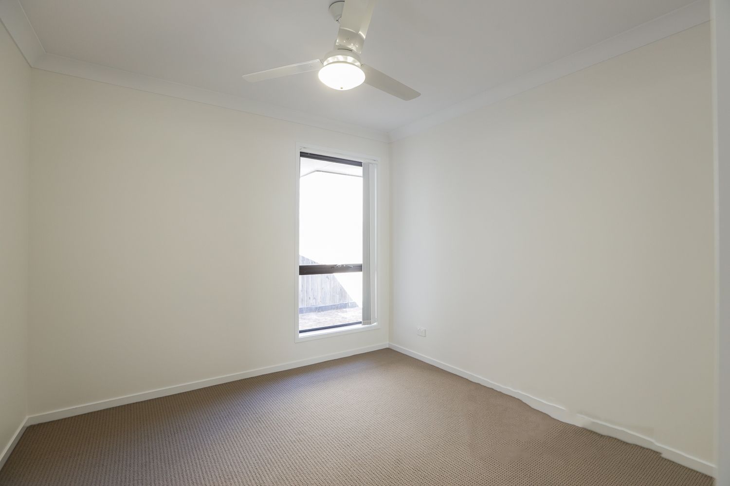 27 Biron Street — photo 6 of 11
