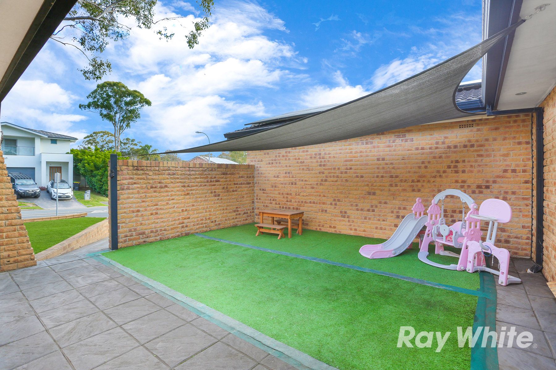 17 Coonawarra Drive — photo 11 of 16