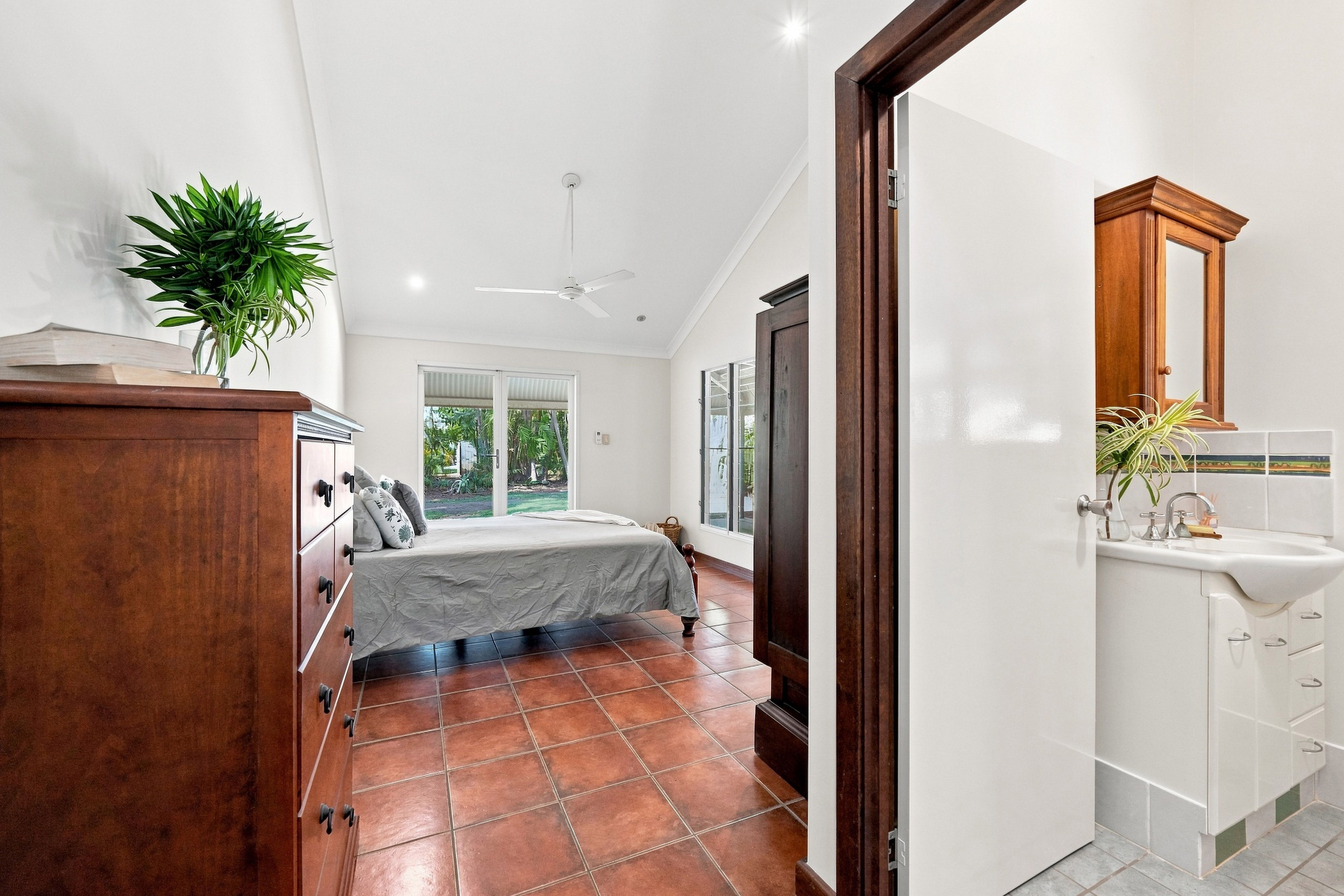 25 Gamba Road — photo 11 of 30