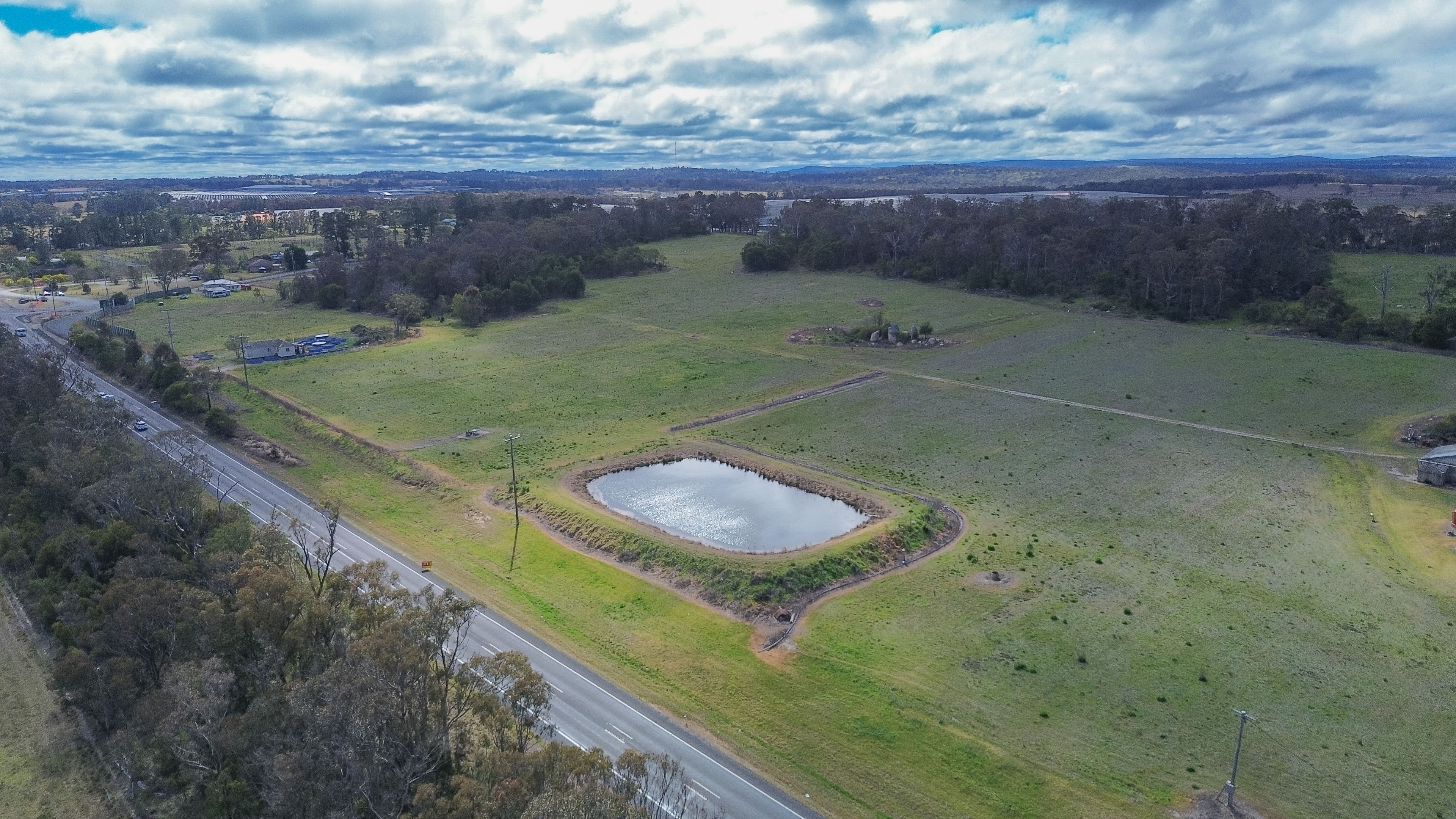 24935 New England Highway — photo 7 of 29