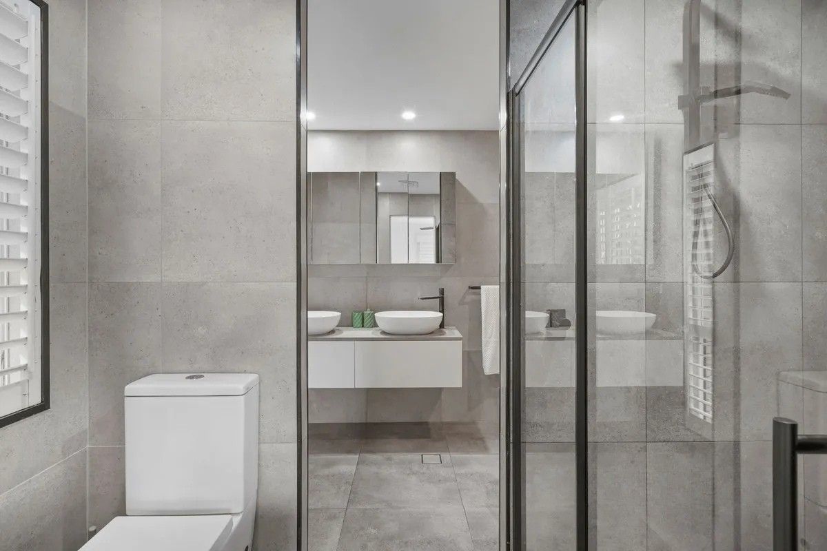 42 Adaminaby Drive — photo 9 of 21