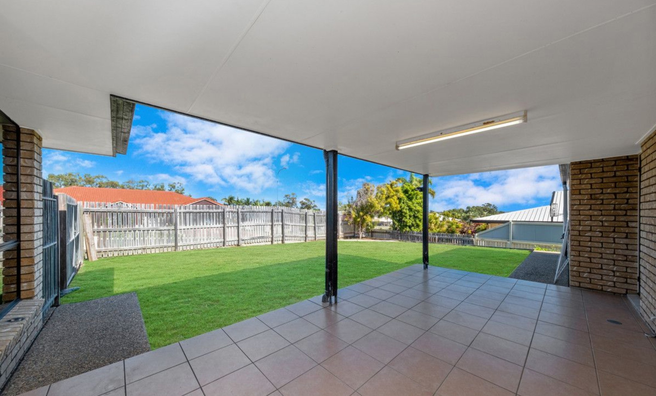 1 Julie Crescent, Norman Gardens, QLD 4701