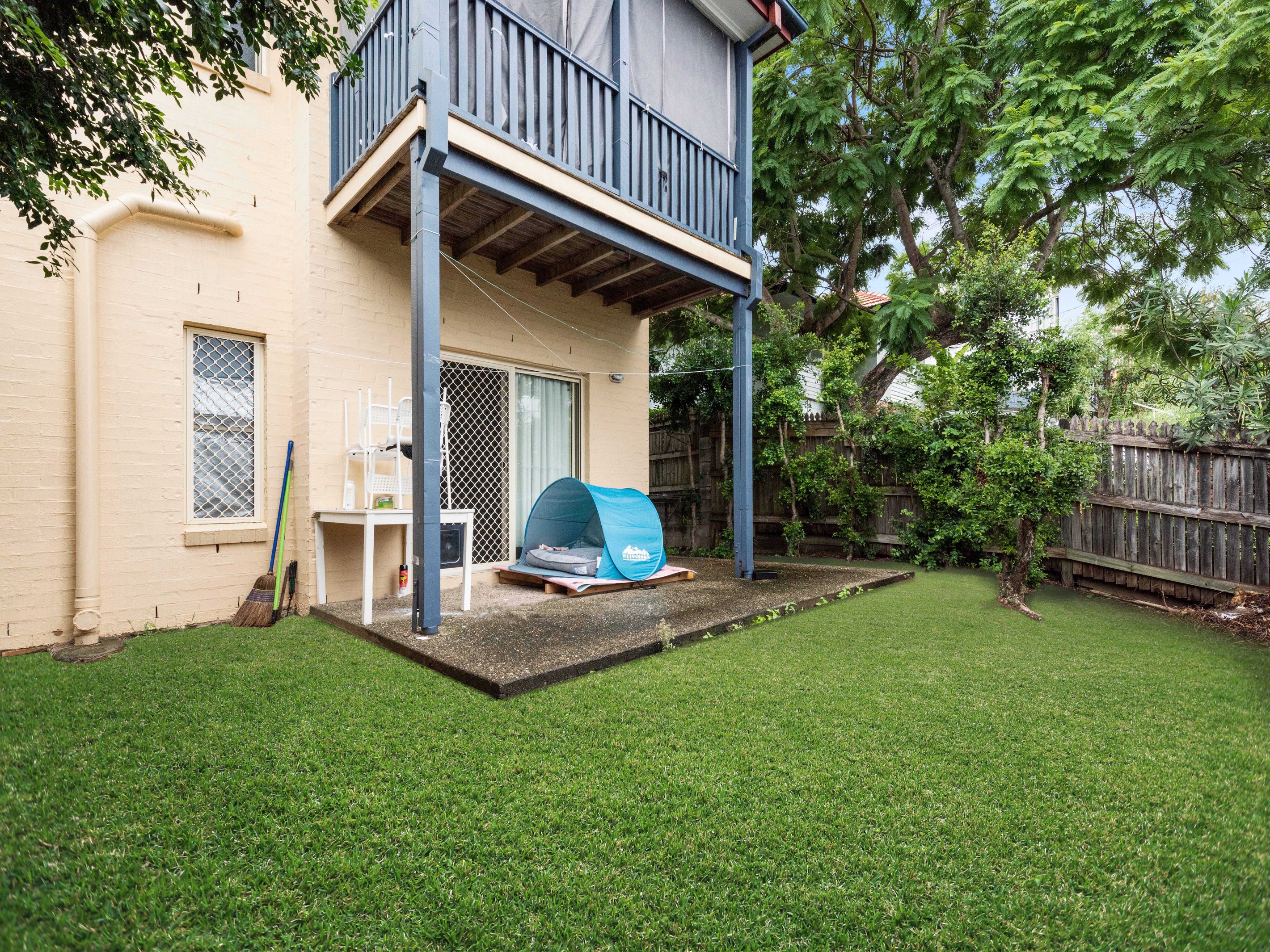 18 Lockhart Street, Woolloongabba, QLD 4102