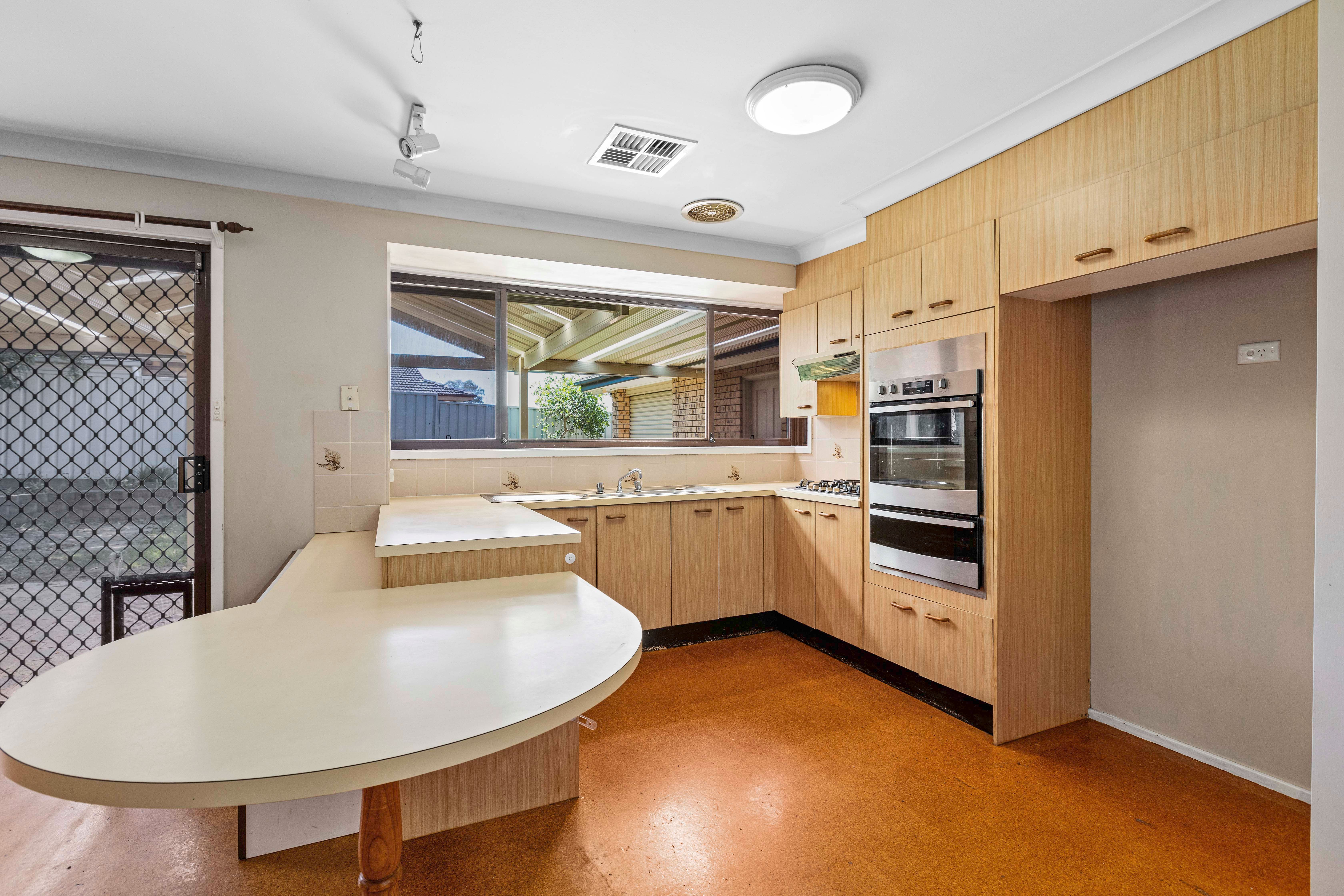 3 Pecos Close, St Clair, NSW