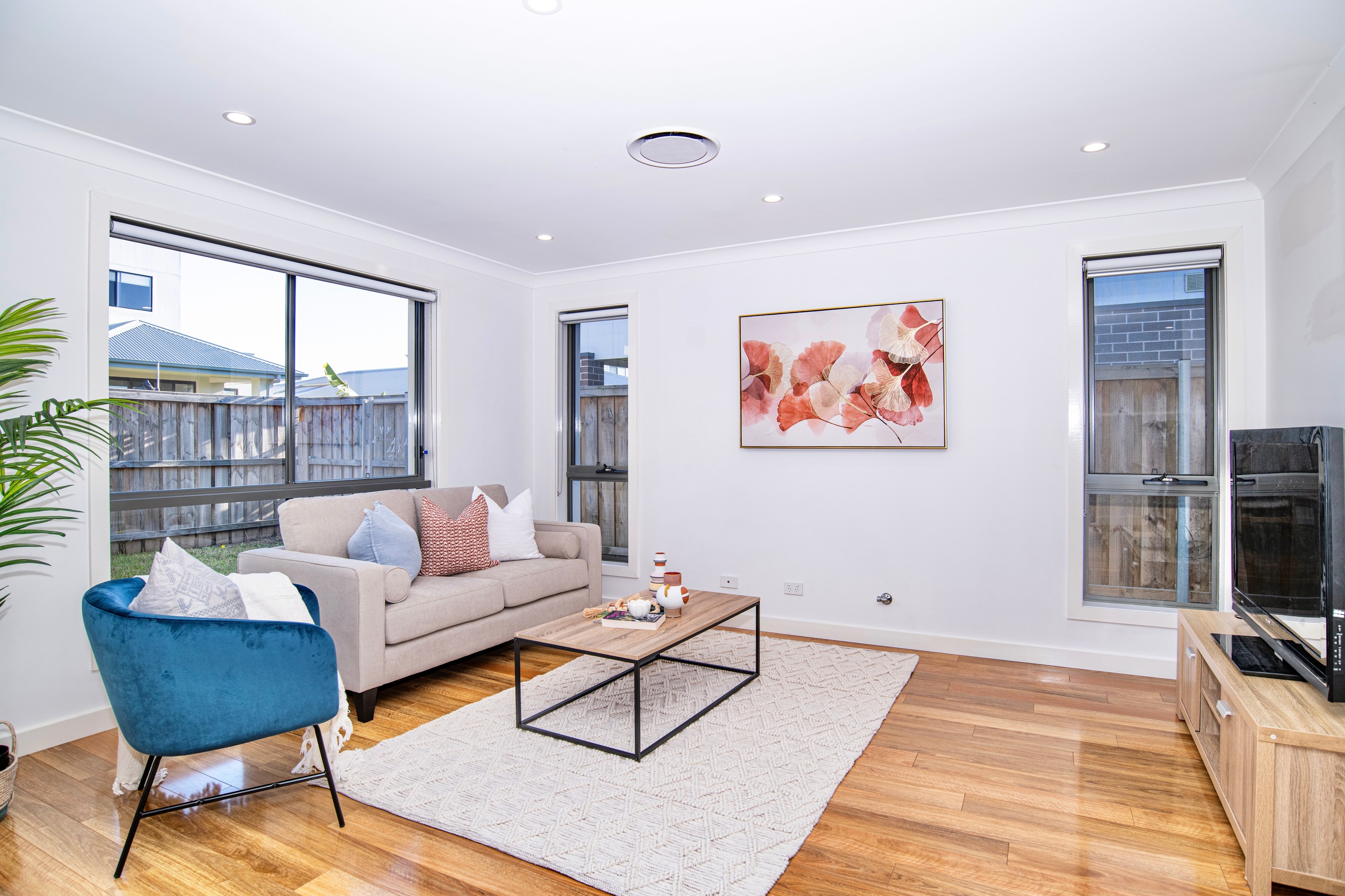 12 Kingsdale Avenue, Catherine Field, NSW 2557