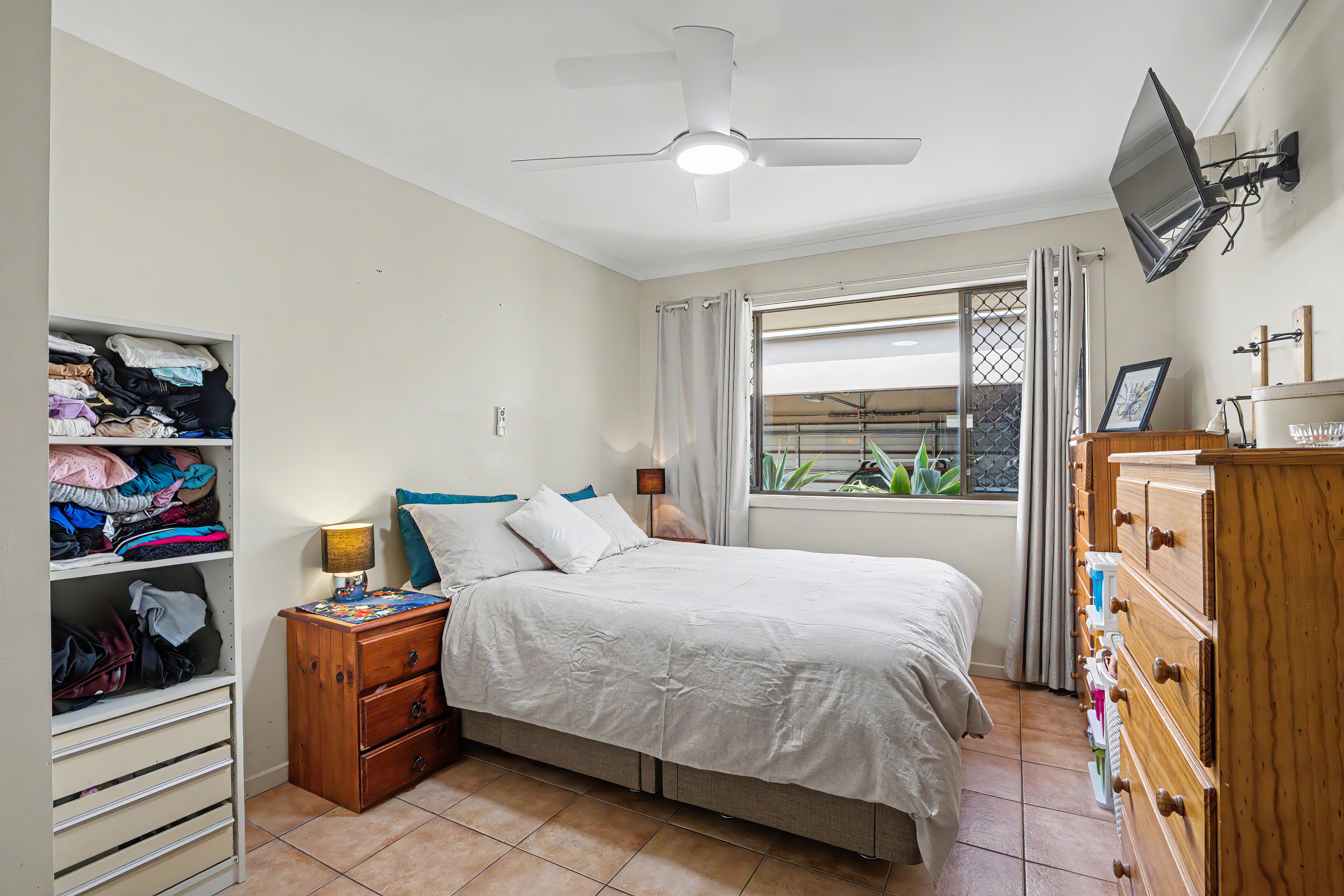 205 Heeb Street — photo 11 of 25