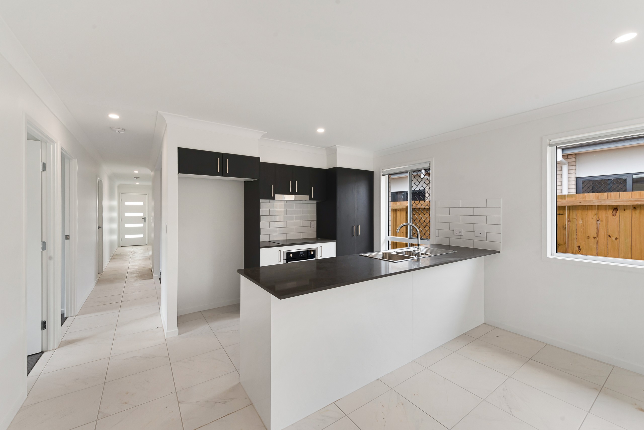 8 Saintly Road, Logan Reserve, QLD 4133