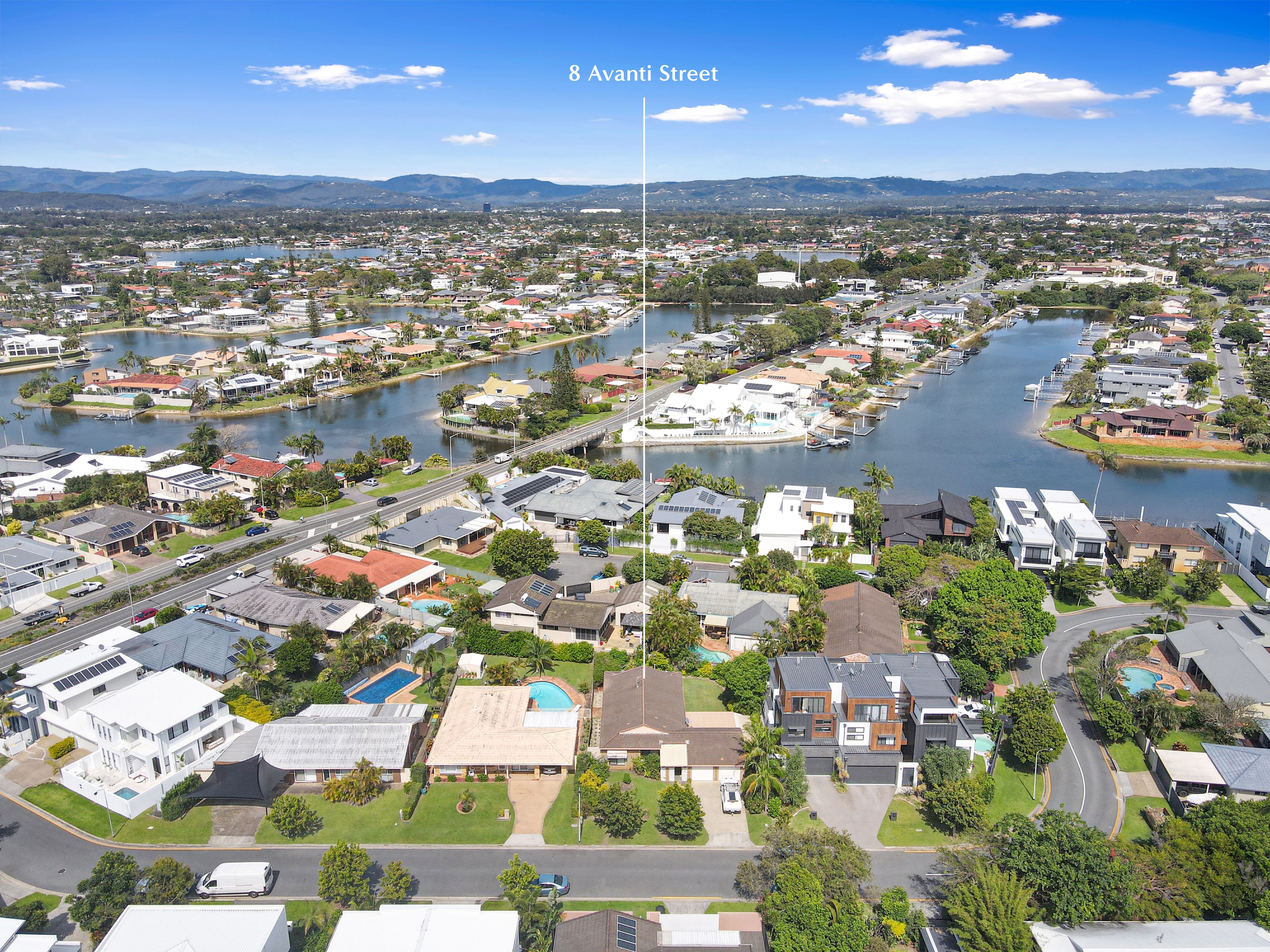 8 Avanti Street, Mermaid Waters, QLD 4218