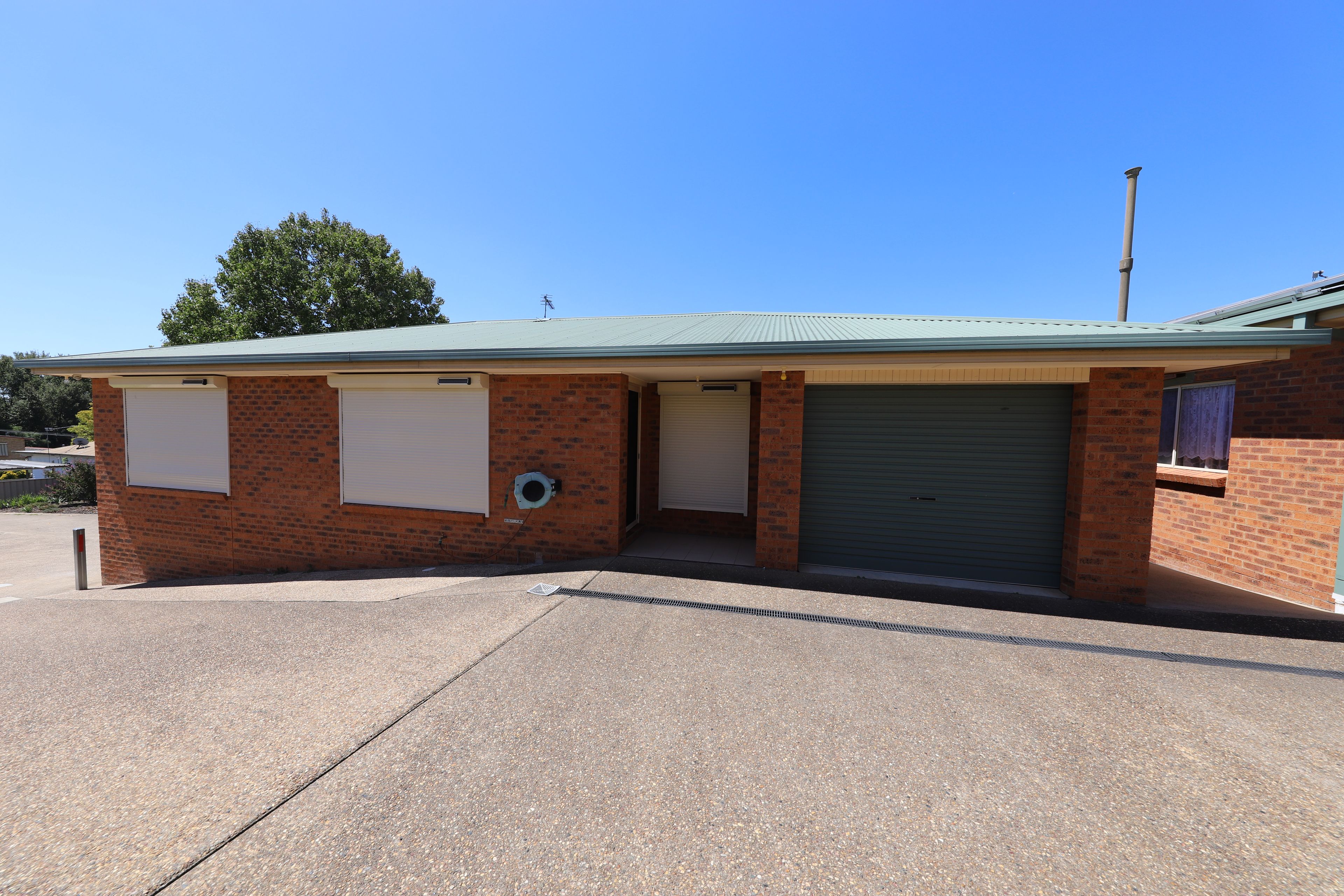 30A Howick Street, Tumut NSW 2720