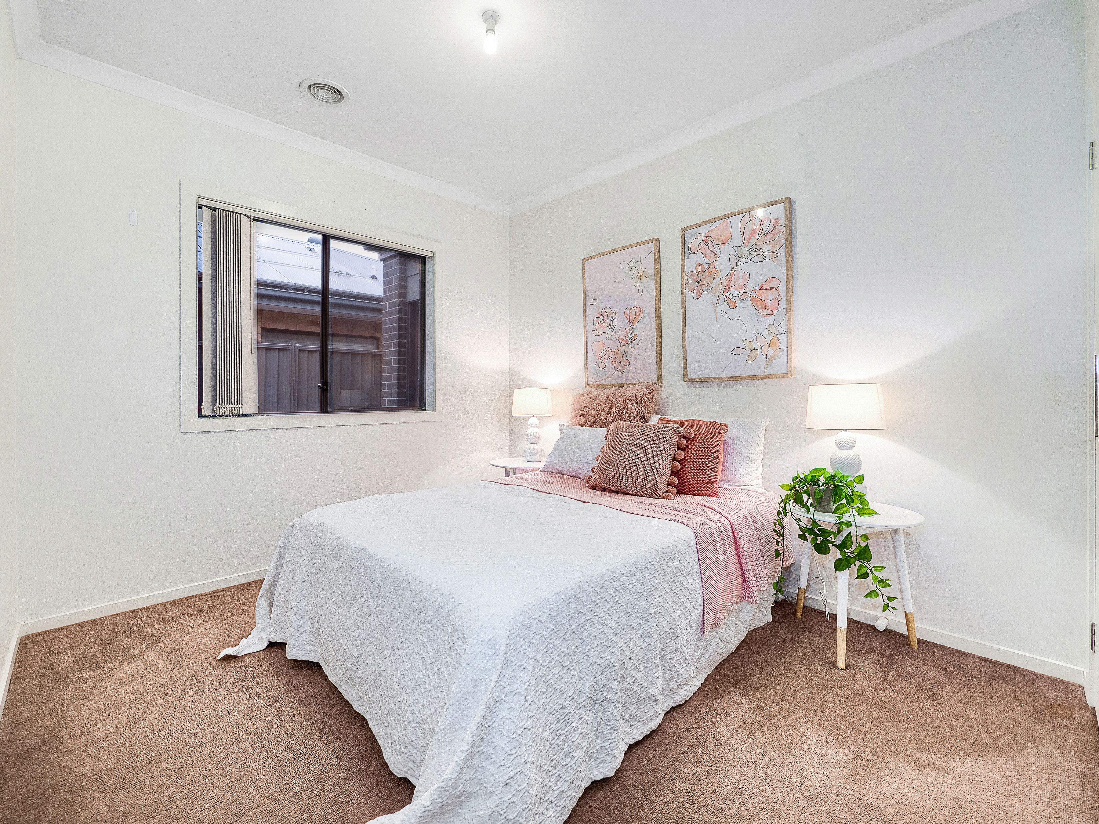12 Datura Avenue — photo 9 of 16