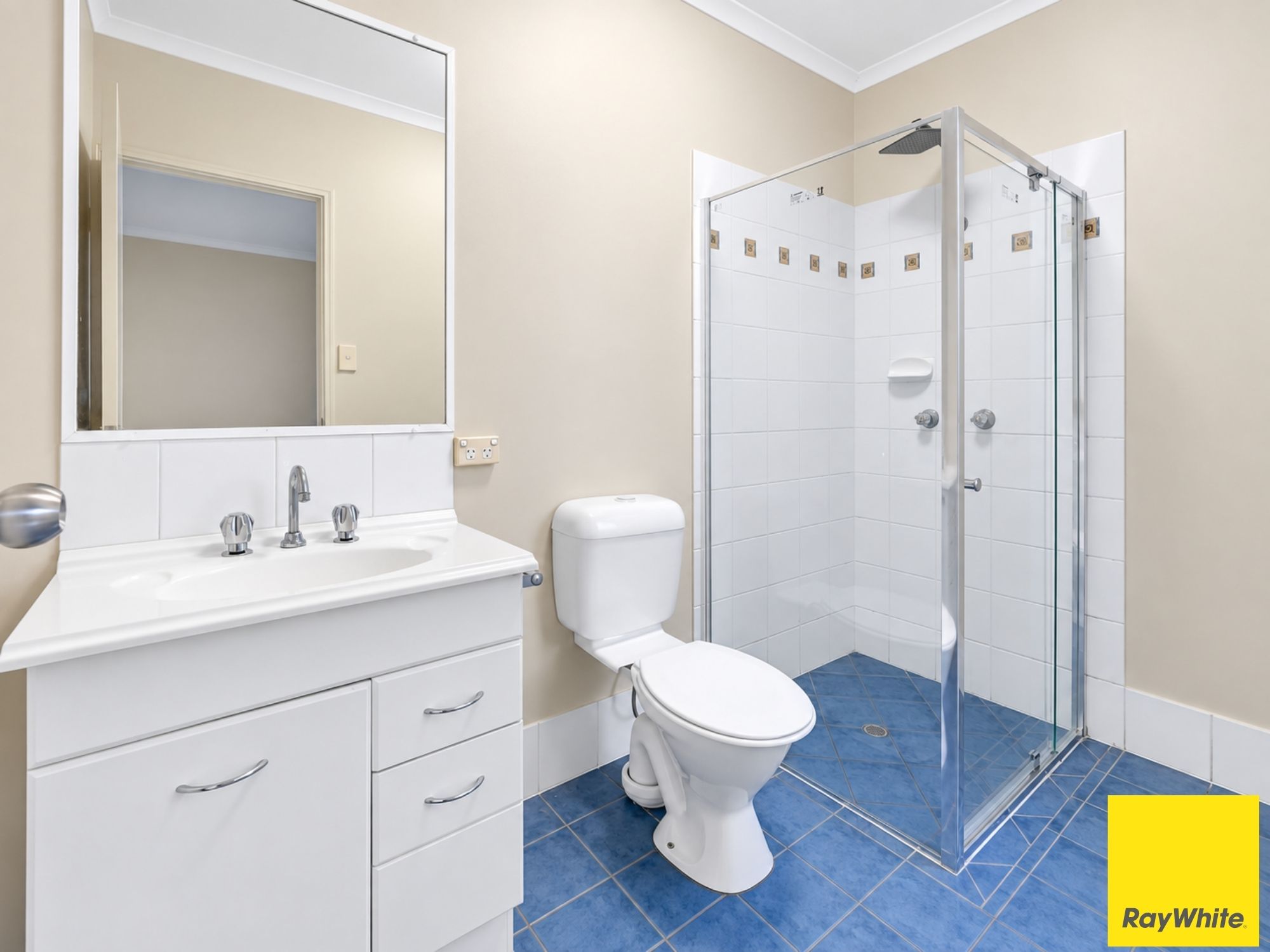 6 Archer Close — photo 14 of 29