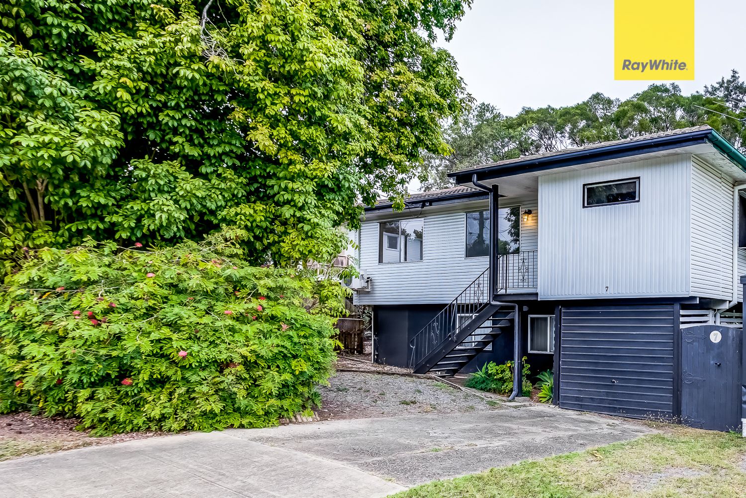 7 Barton Street, Underwood, QLD 4119
