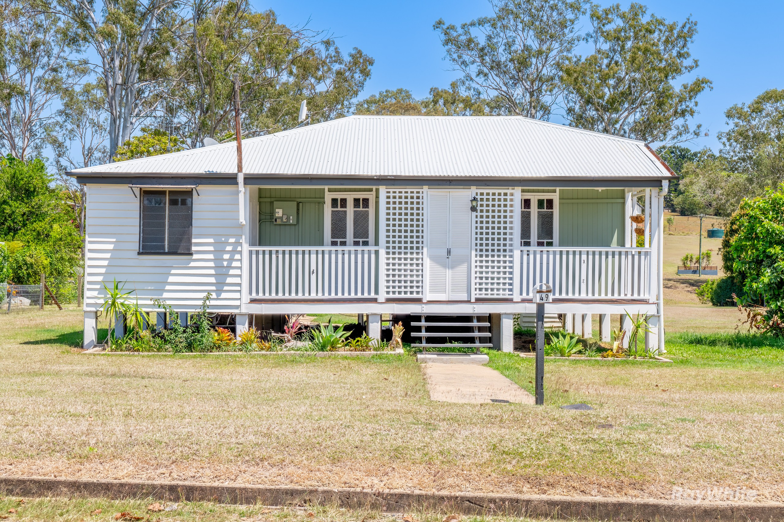 49 Somerset Street, Gin Gin, QLD 4671