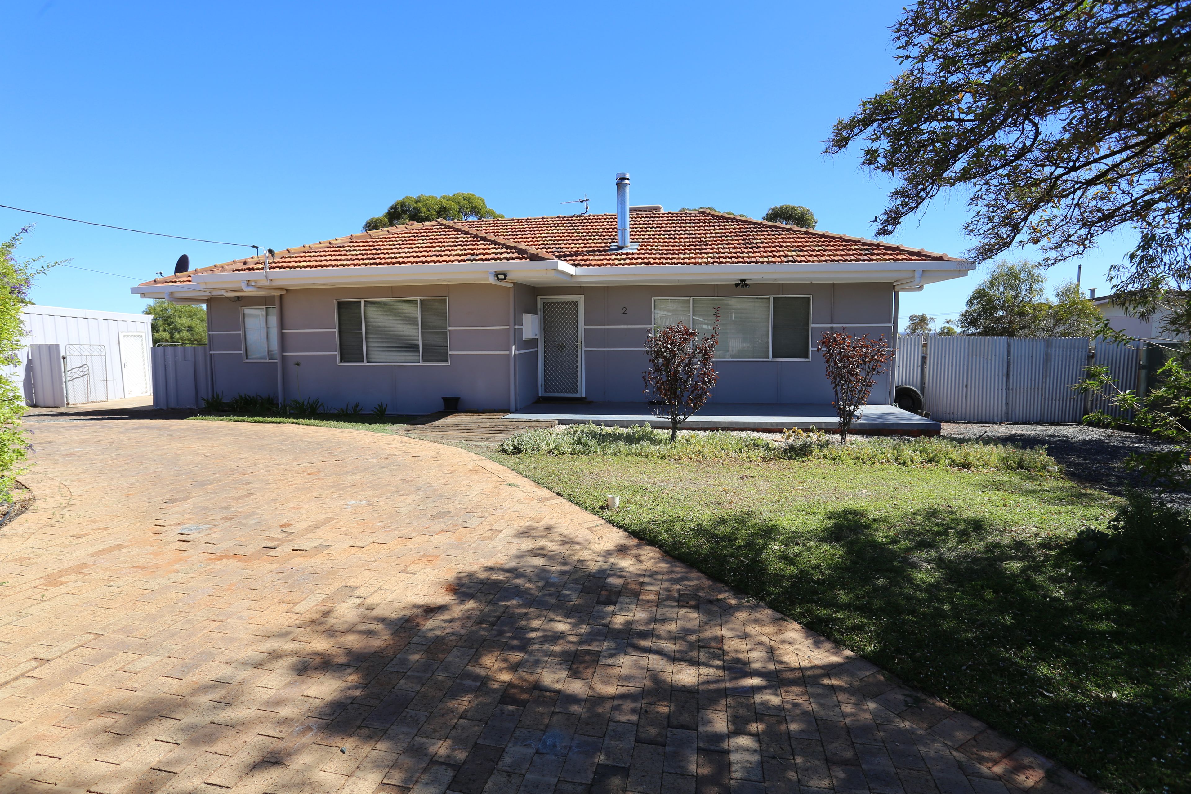 2 Kurrajong Lane, Kambalda East WA 6442