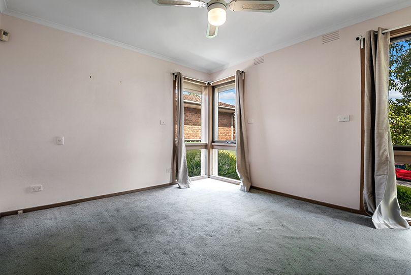 1 Wright Court, Mill Park, VIC 3082