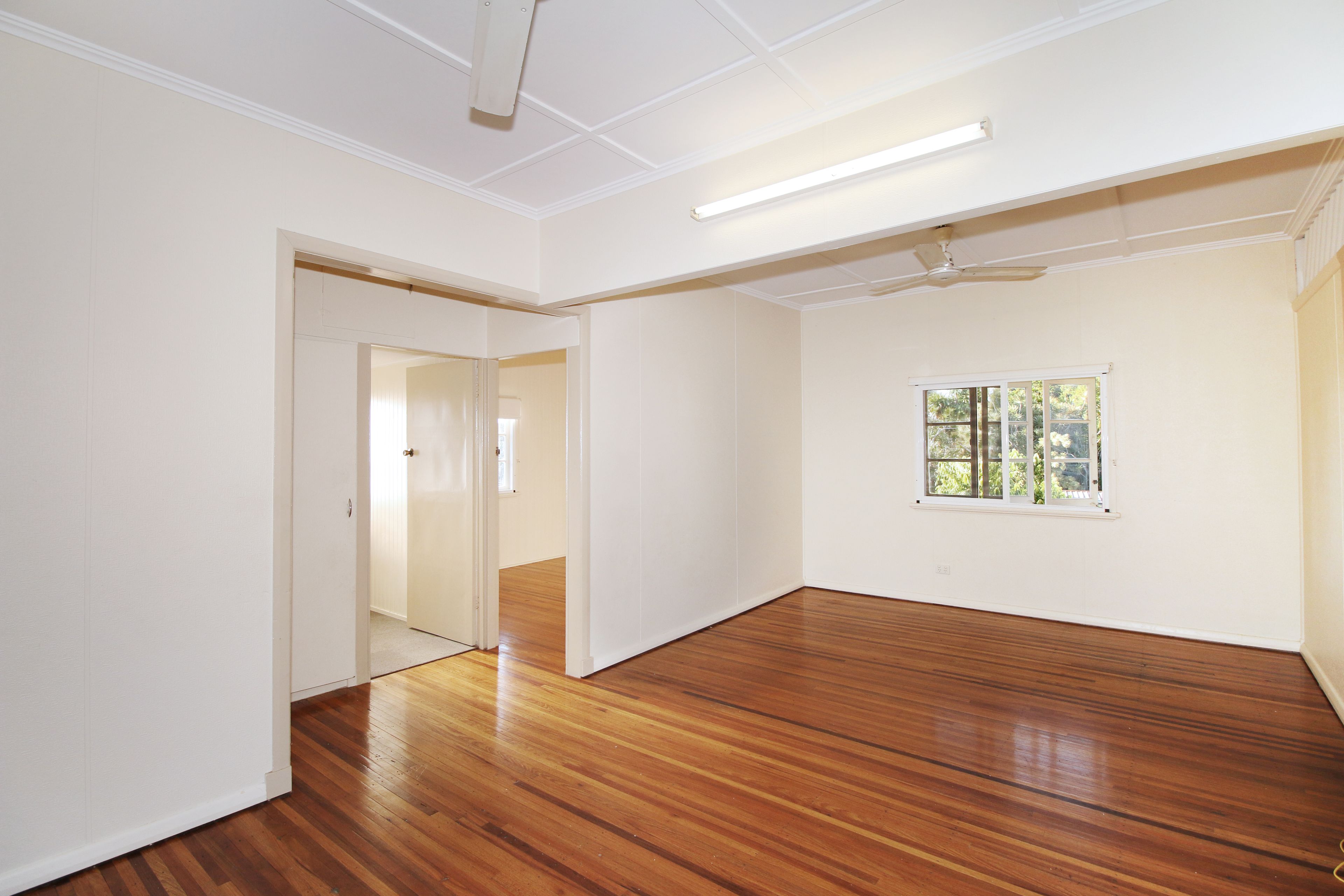 139 Ross River Road, Mundingburra, QLD 4812