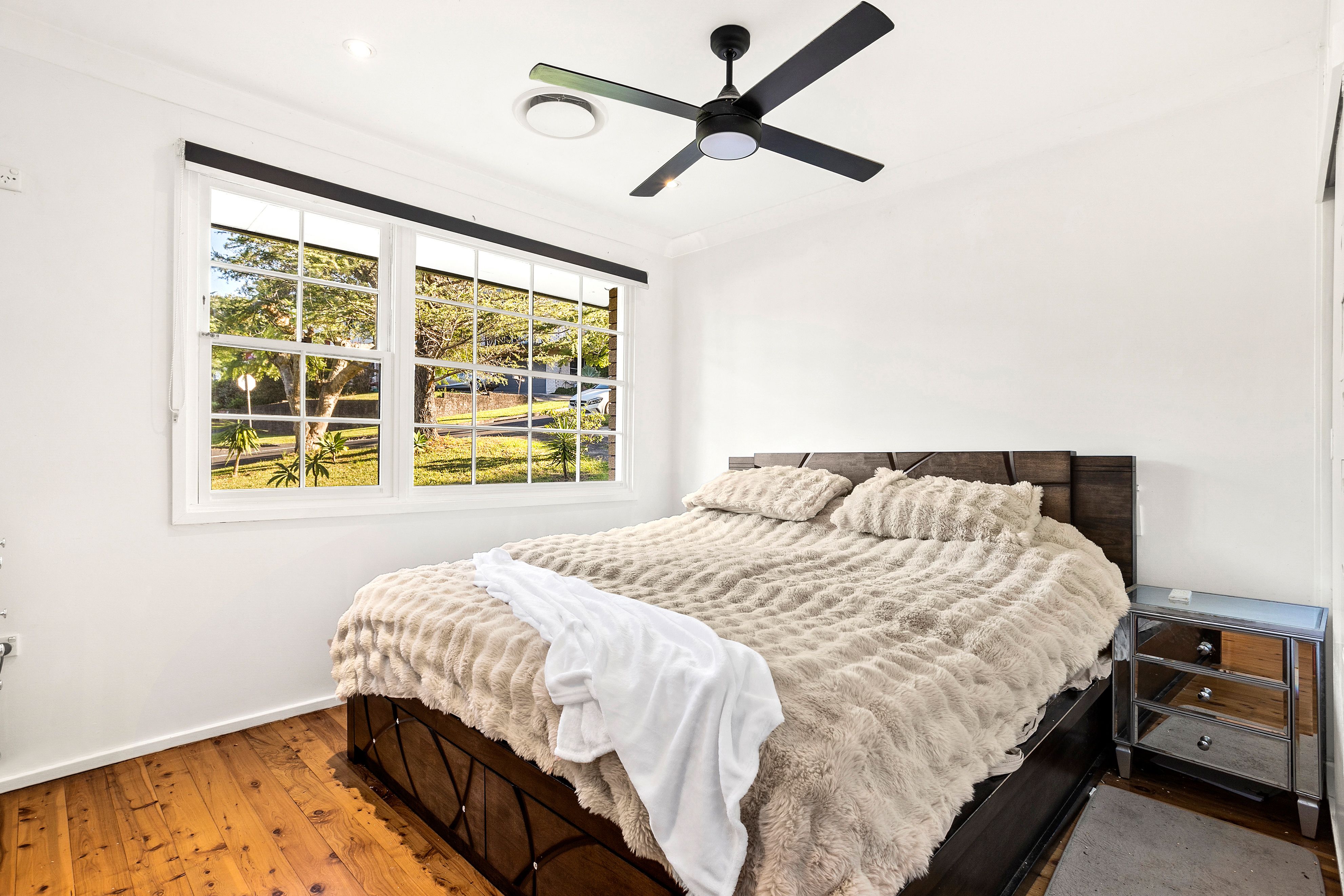 36 Jacaranda Avenue — photo 3 of 9