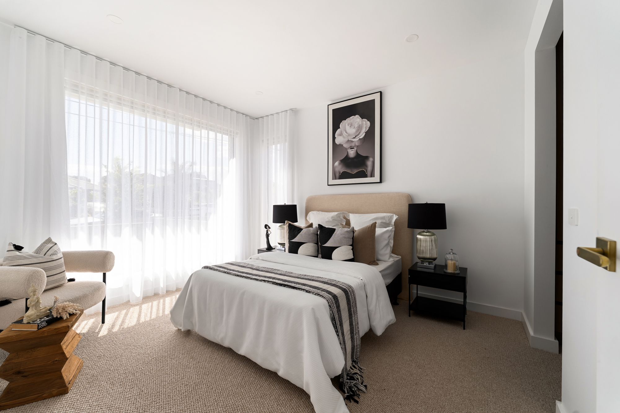 20 Valerian Avenue — photo 14 of 24