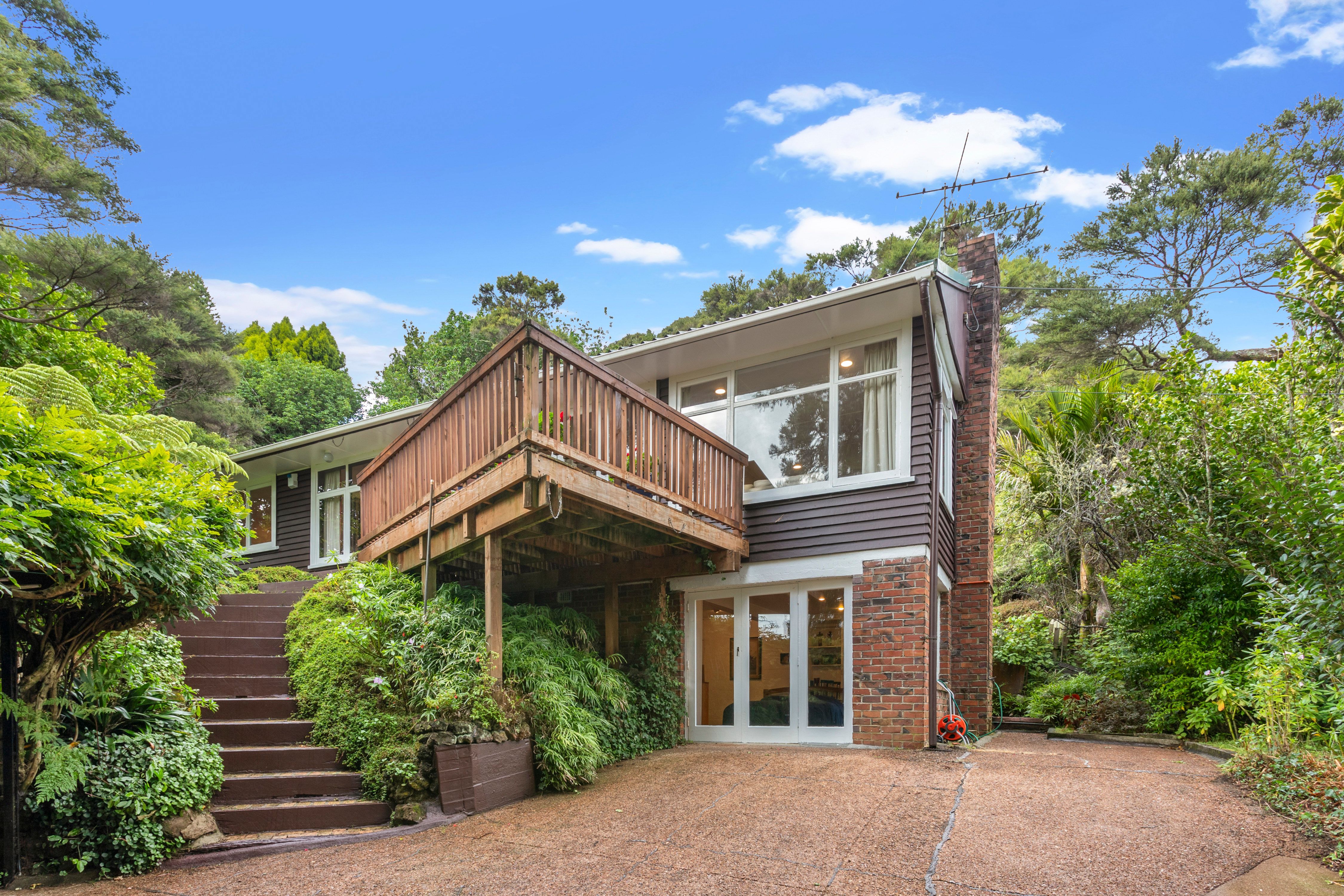 142 Konini Road, Titirangi, Waitakere City